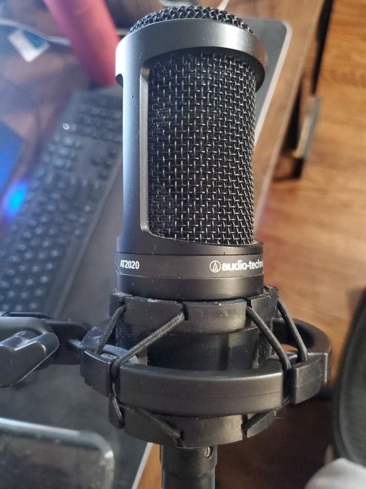 Audio-Technica AT2020 Cardioid Condenser Studio XLR Microphone, Ideal for Project/Home Studio Applications - Customer Photo 1