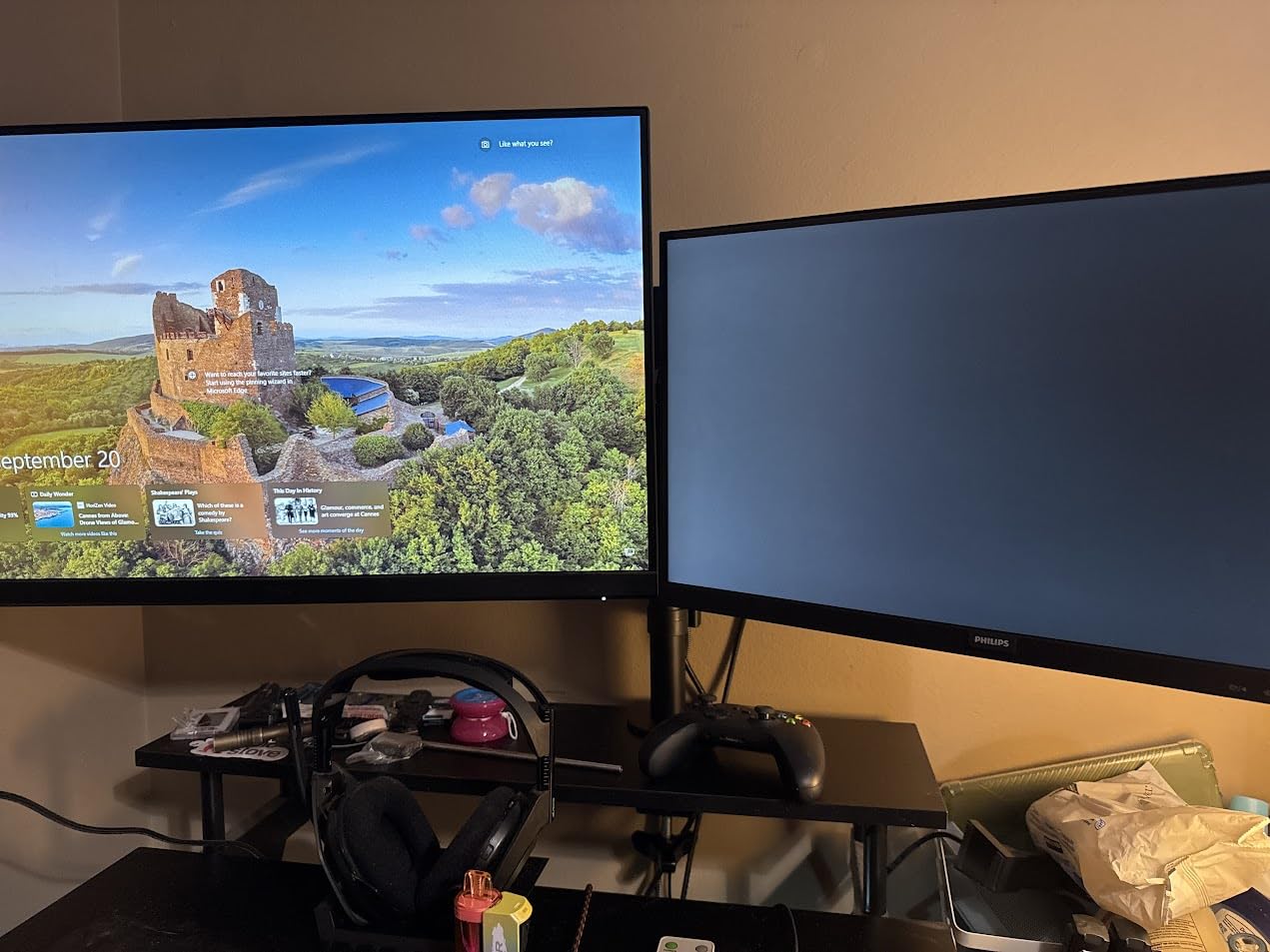 VIVO Dual Monitor Desk Mount, Holds 2 Computer Screens up to 30 inches and 22lbs Each, Heavy Duty Fully Adjustable Steel Stand with C-Clamp and Grommet, Black, STAND-V002 - Customer Photo 1