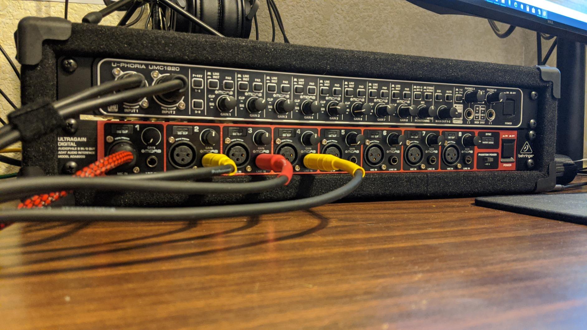 Behringer ADA8200 Audiophile 8 In/8 Out ADAT Audio Interface with Midas Mic Preamplifiers Customer Review Behringer ADA8200 Audiophile 8 In/8 Out ADAT Audio Interface with Midas Mic Preamplifiers - Customer Photo 1