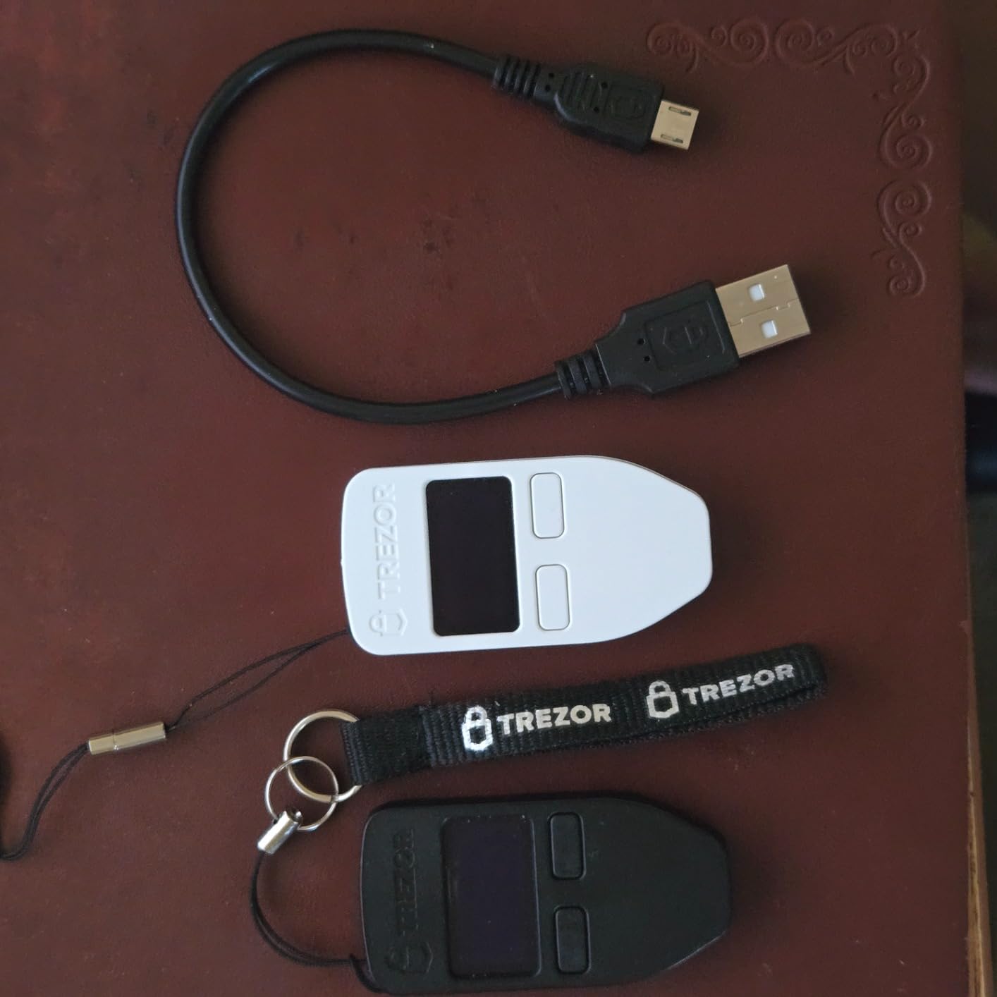Trezor Model One - The Original Cryptocurrency Hardware Wallet, Bitcoin Security, Store & Manage 1000's of Coins&Tokens, Easy-to-Use Interface, Quick & Simple Setup (Black) Customer Review Trezor Model One - The Original Cryptocurrency Hardware Wallet, Bitcoin Security, Store & Manage 1000's of Coins&Tokens, Easy-to-Use Interface, Quick & Simple Setup (Black) - Customer Photo 2
