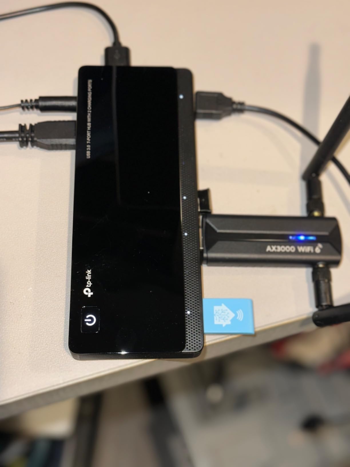 TP-Link Powered USB Hub 3.0 with 7 USB 3.0 Data Ports and 2 Smart Charging USB Ports. Compatible with Windows, Mac, Chrome & Linux OS, with Power On/Off Button, 12V/4A Power Adapter(UH720) - Customer Photo 3