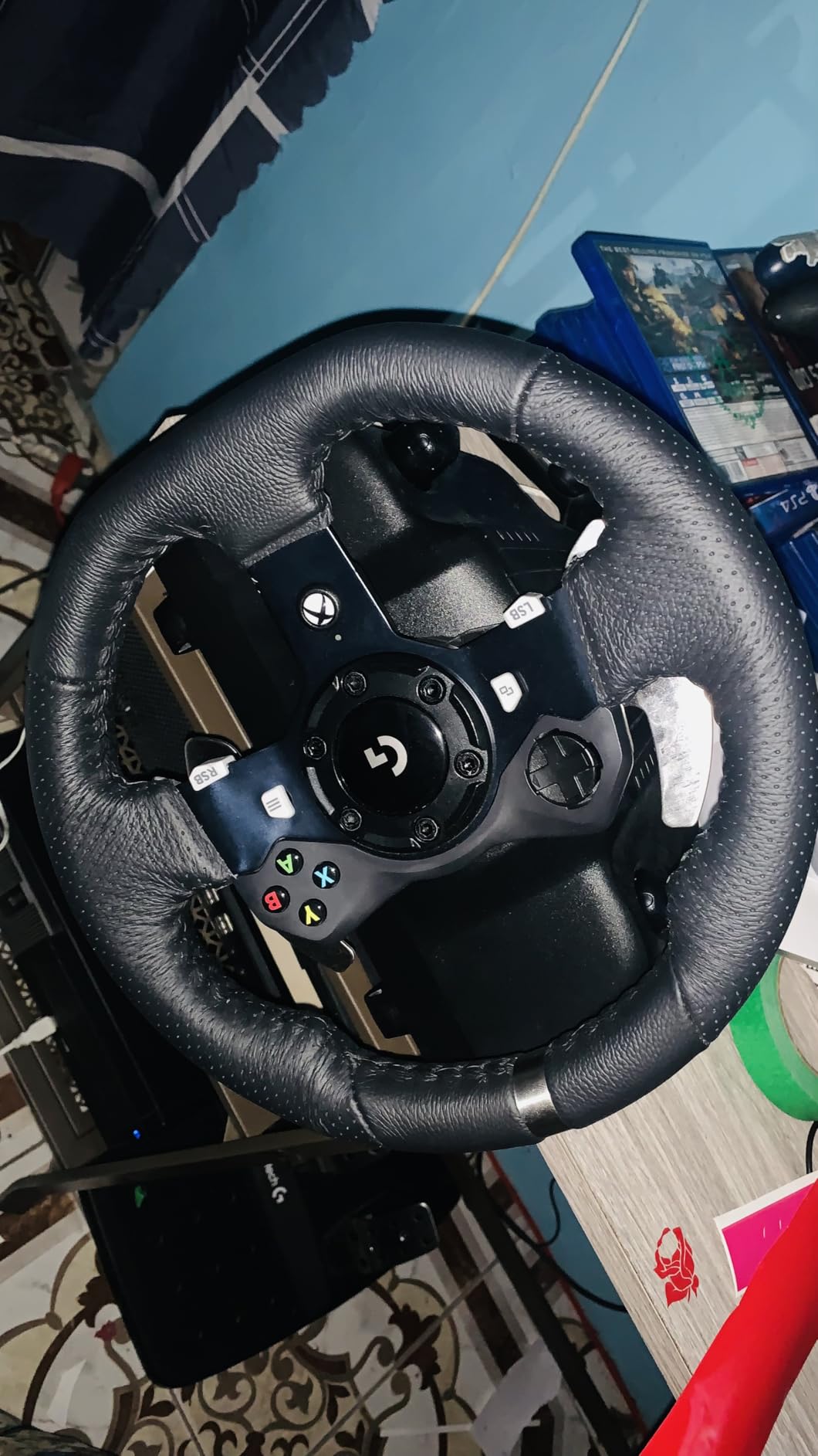 Logitech G920 Driving Force Racing Wheel and Floor Pedals, Real Force Feedback, Stainless Steel Paddle Shifters, Leather Steering Wheel Cover for Xbox Series X|S, Xbox One, PC, Mac - Black - Customer Photo 3