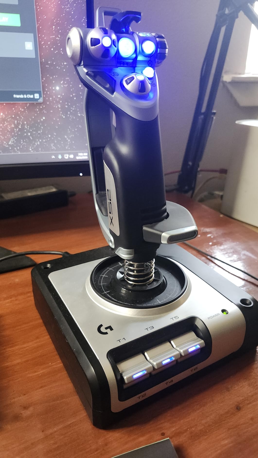 Logitech G X52 Flight Control System - Standard Packaging - Customer Photo 2