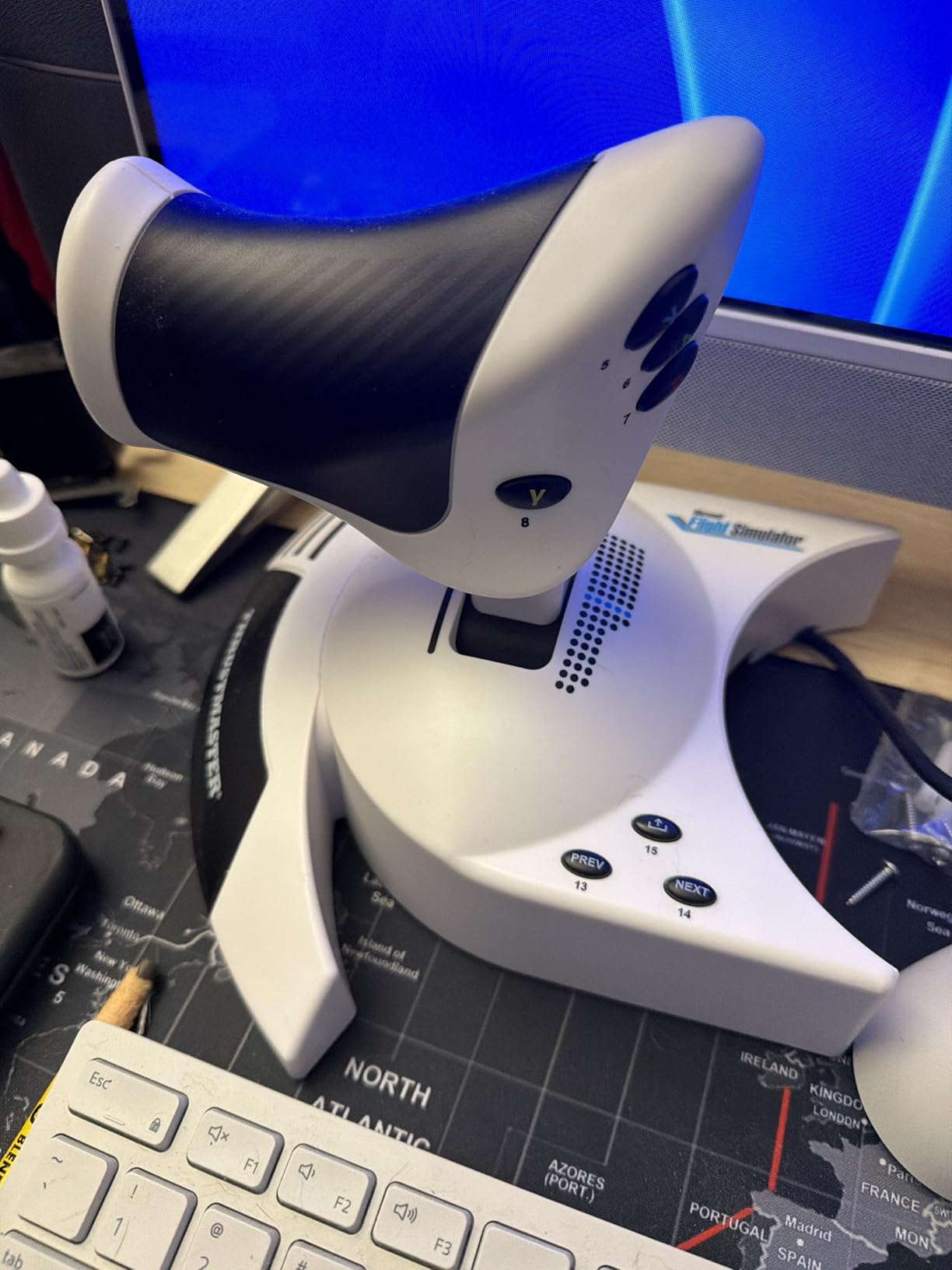 Thrustmaster T-Flight Hotas One (compatible with XBOX and PC) - Customer Photo 1