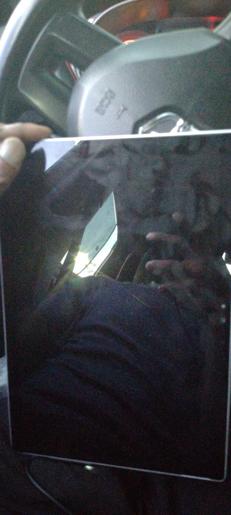 Microsoft Surface Pro 4 (Intel Core i5, 4GB RAM, 128GB) with Windows 10 Anniversary (Renewed) - Customer Photo 2