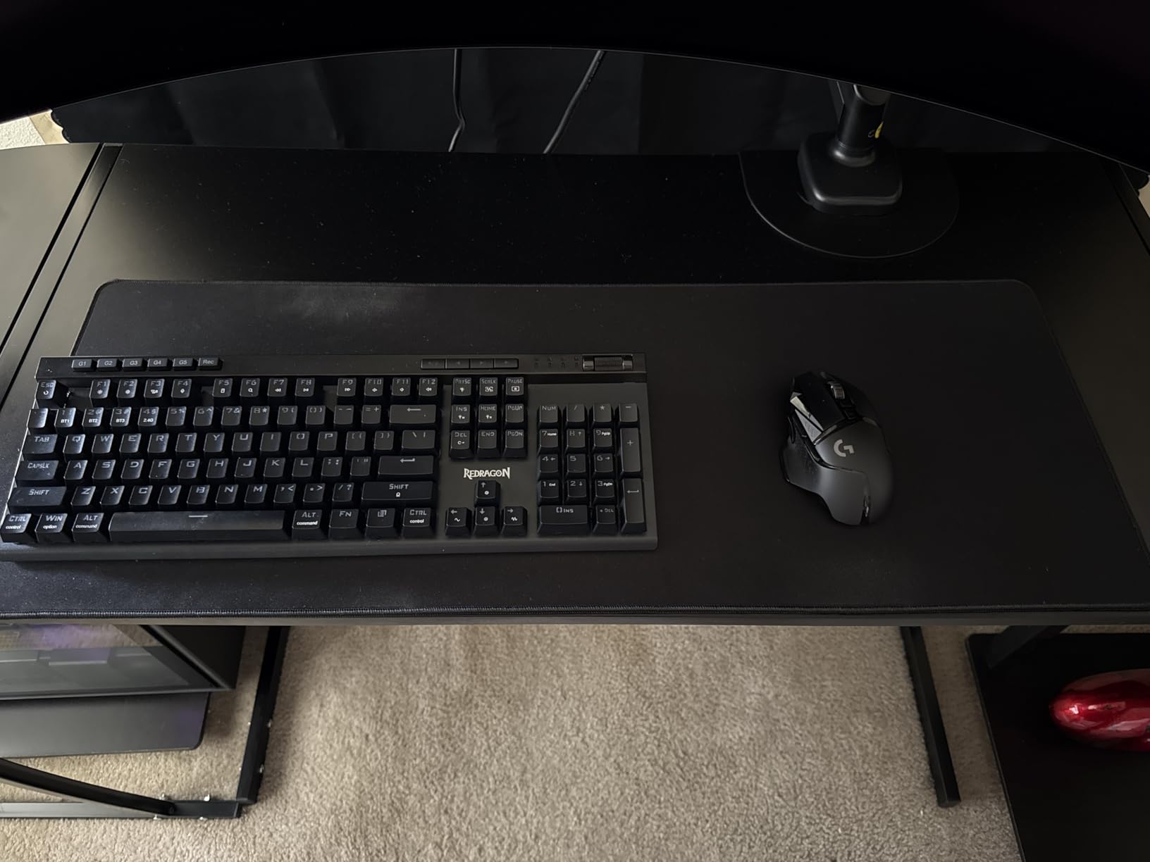 KTRIO Large Gaming Mouse Pad with Superior Micro-Weave Cloth, Extended Desk Mousepad with Stitched Edges, Non-Slip Base, Water Resist Keyboard Pad for Gamer, Office & Home, 31.5 x 11.8 in, Black - Customer Photo 4