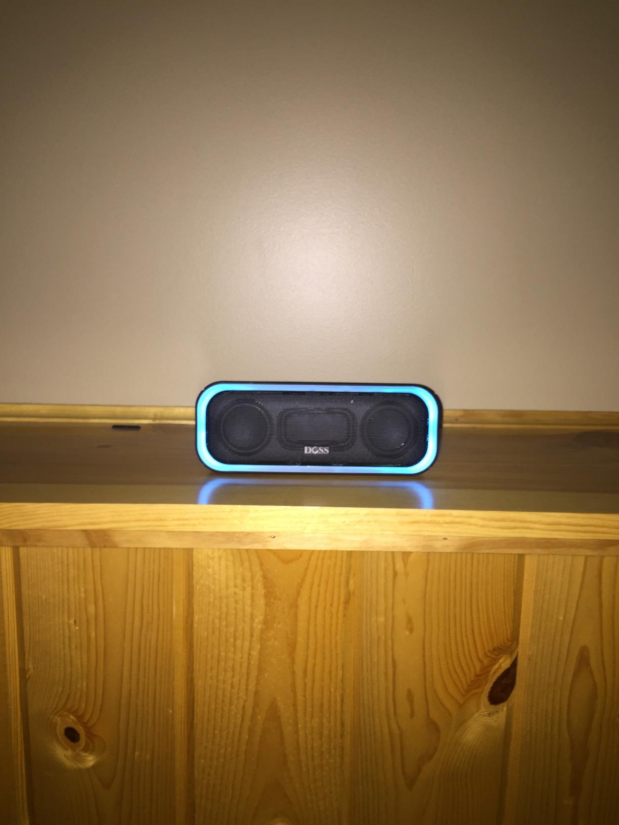 DOSS SoundBox Pro Bluetooth Speaker with 20W Stereo Sound, Active Extra Bass, 20H Playtime, IPX6 Waterproof, TWS Pairing, Multi-Colors Lights, Portable for Hiking, Camping, Beach, Outdoor, Party-Black - Customer Photo 2