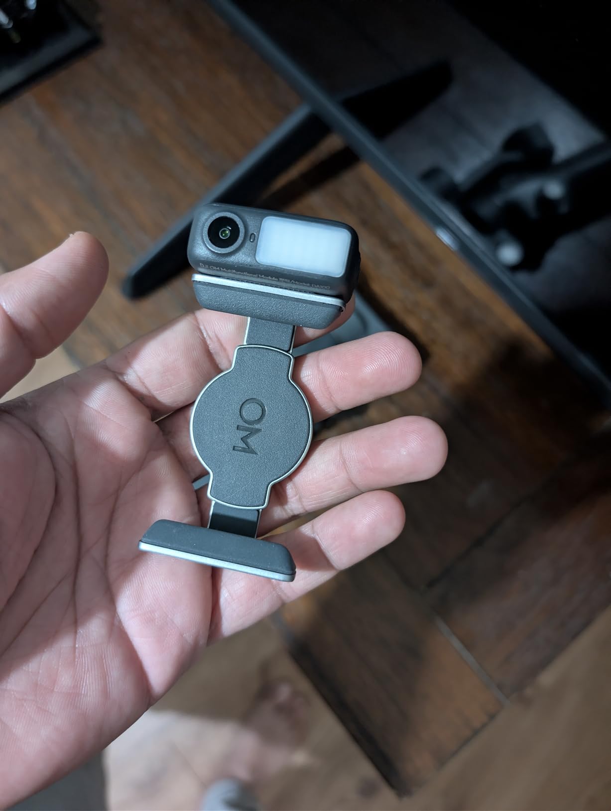 DJI Osmo Mobile 7P Gimbal Stabilizer for iPhone, Android, Native Tracking, Lighting, 3-Axis Phone Gimbal, Quick Launch, One-Tap Edit, Built-in Extension Rod & Tripod, 10hrs Use, Phone Charging - Customer Photo 2