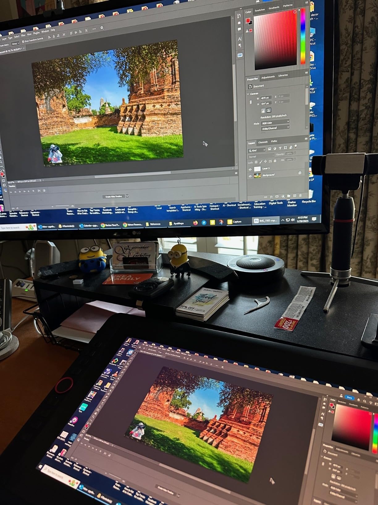 XP-PEN Artist12 11.6 Inch FHD Drawing Monitor Pen Display Graphic Monitor with PN06 Battery-Free Multi-Function Pen Holder and Glove 8192 Pressure Sensitivity - Customer Photo 3