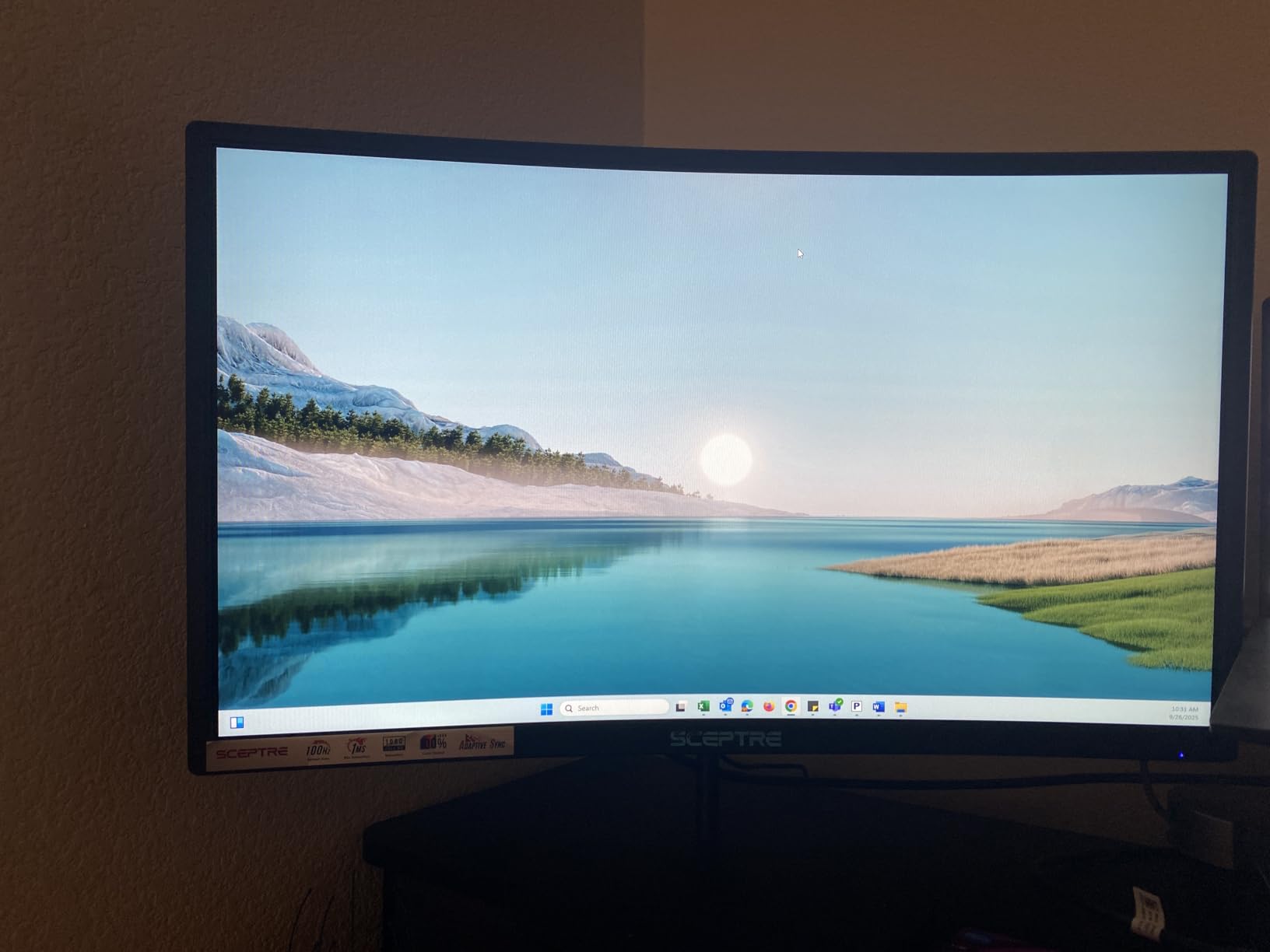 Sceptre Curved 24-inch Gaming Monitor 1080p R1500 98% sRGB HDMI x2 VGA Build-in Speakers, VESA Wall Mount Machine Black (C248W-1920RN Series) customer photo 2