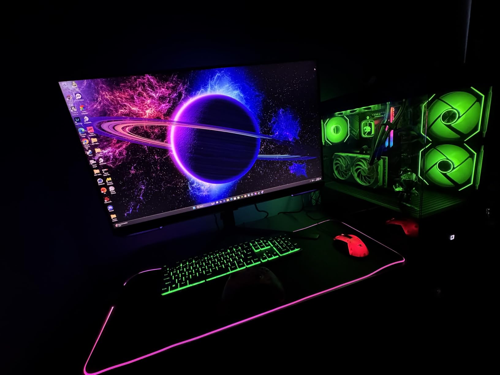 BladeHawks Extra Large RGB Gaming Mouse Pad-14 Light Modes, Extended Soft LED Mouse Pad, Anti-Slip Rubber Base, Computer Keyboard Mousepad Mat (31.5 x 12 Inch) customer photo 1