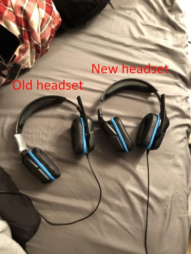 Logitech G432 Wired Gaming Headset, 7.1 Surround Sound, DTS Headphone:X 2.0, Flip-to-Mute Mic, PC (Leatherette) Black/Blue - Customer Photo 3