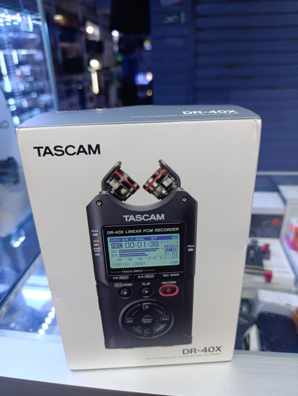TASCAM DR-40X 4-Track Portable Handheld Field Recorder — 2 XLR/TRS Inputs, USB Audio Interface, Dual Adjustable Microphones for Stereo Recording of Music, Audio for Video and Podcasting - Customer Photo 1
