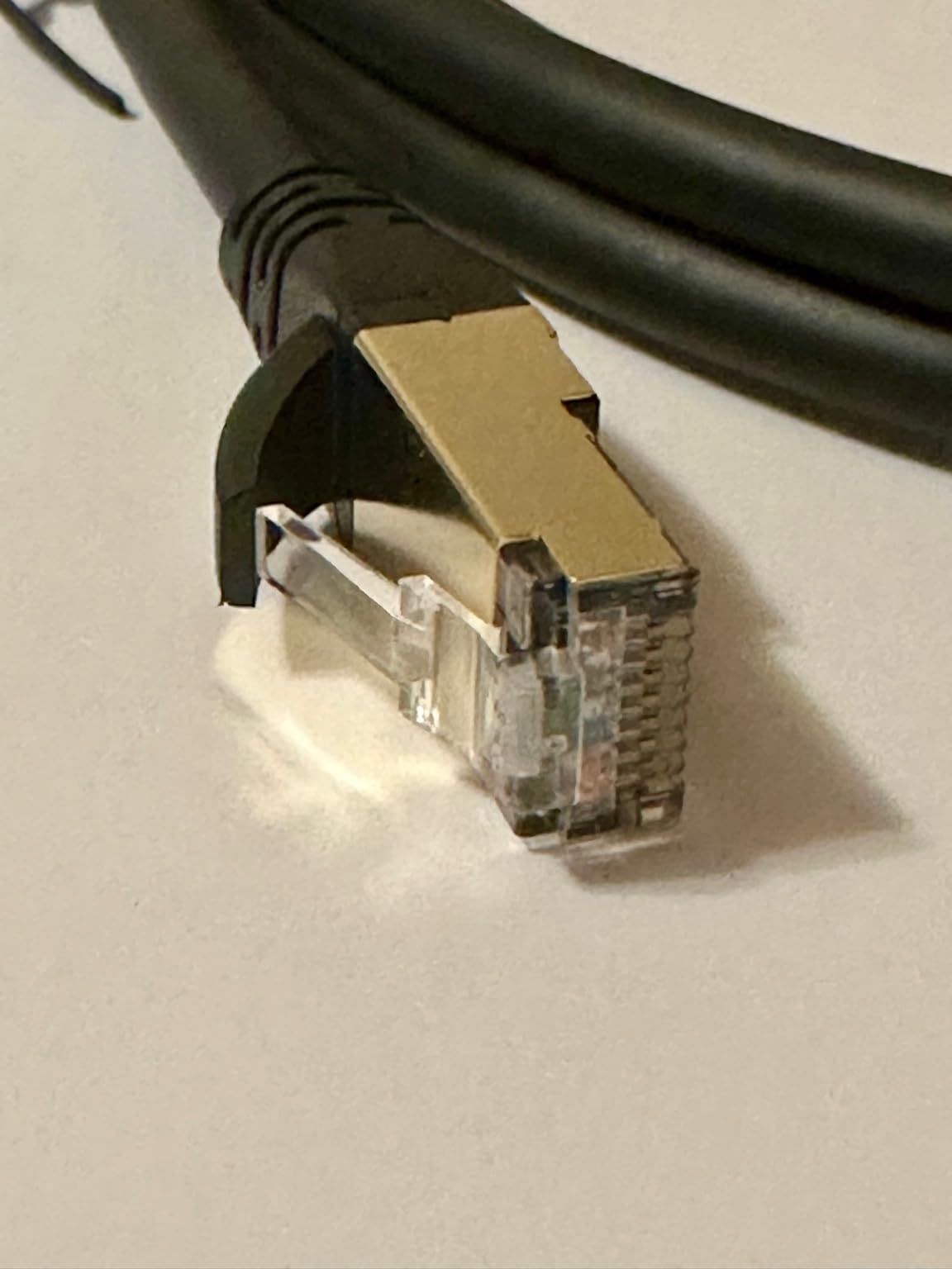 DbillionDa Cat8 Ethernet Cable, Outdoor&Indoor, 6FT Heavy Duty High Speed 26AWG, 2000Mhz with Gold Plated RJ45 Connector, Weatherproof F/FTP UV Resistant for Router, Modem, PC, Gaming - Customer Photo 2