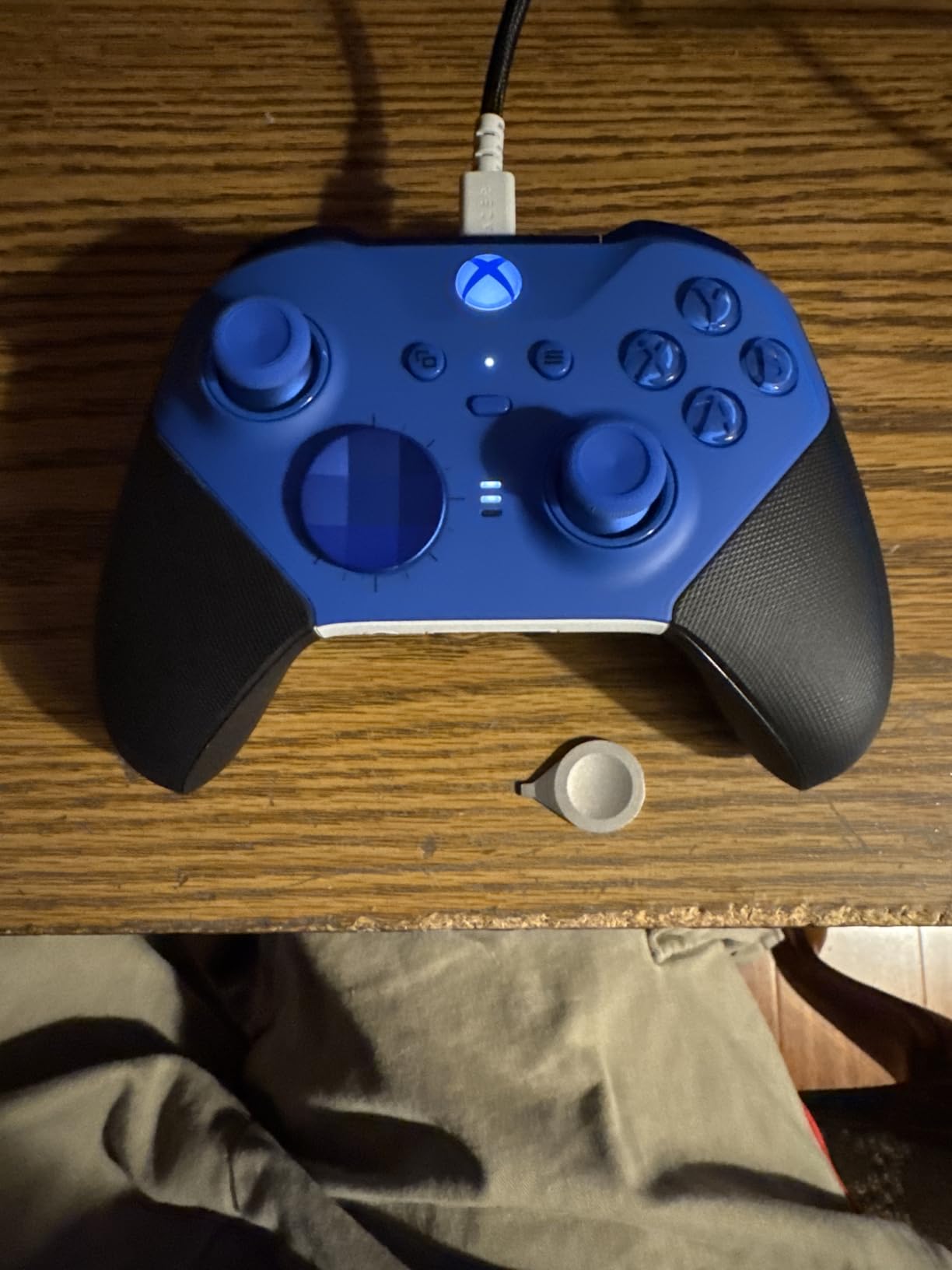Xbox Wireless Gaming Controller | Elite Series 2 | Black | Console, PC, and Cloud Devices | Adjustable Thumbsticks | Trigger Locks customer photo 2
