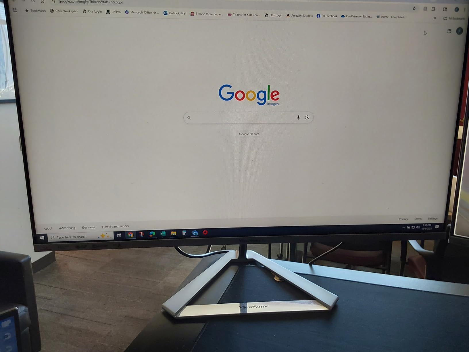 ViewSonic VX3276-4K-MHD 32 Inch 4K UHD Monitor with Ultra-Thin Bezels, HDR10 HDMI and DisplayPort for Home and Office - Customer Photo 1