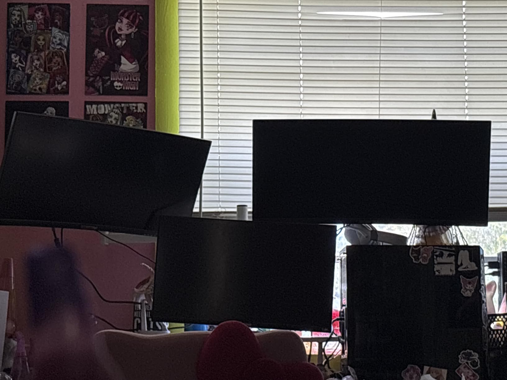 Sceptre 30-inch Curved Gaming Monitor 21:9 2560x1080 Ultra Wide/ Slim HDMI DisplayPort up to 200Hz Build-in Speakers, Metal Black (C305B-200UN1) - Customer Photo 2