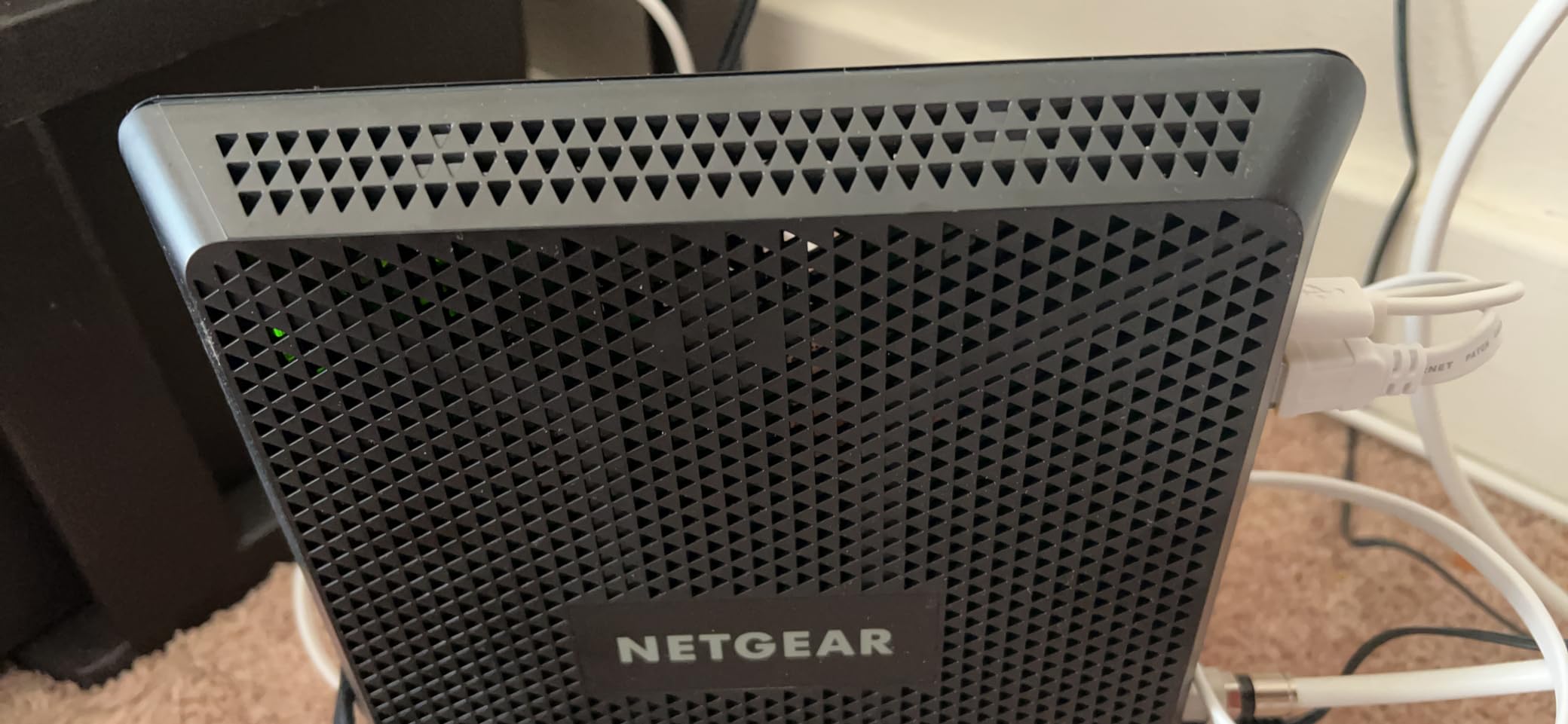 NETGEAR Nighthawk AC1900 (24x8) DOCSIS 3.0 WiFi Cable Modem Router Combo (C7000) for Xfinity from Comcast, Spectrum, Cox, more (Renewed) Customer Review NETGEAR Nighthawk AC1900 (24x8) DOCSIS 3.0 WiFi Cable Modem Router Combo (C7000) for Xfinity from Comcast, Spectrum, Cox, more (Renewed) - Customer Photo 2