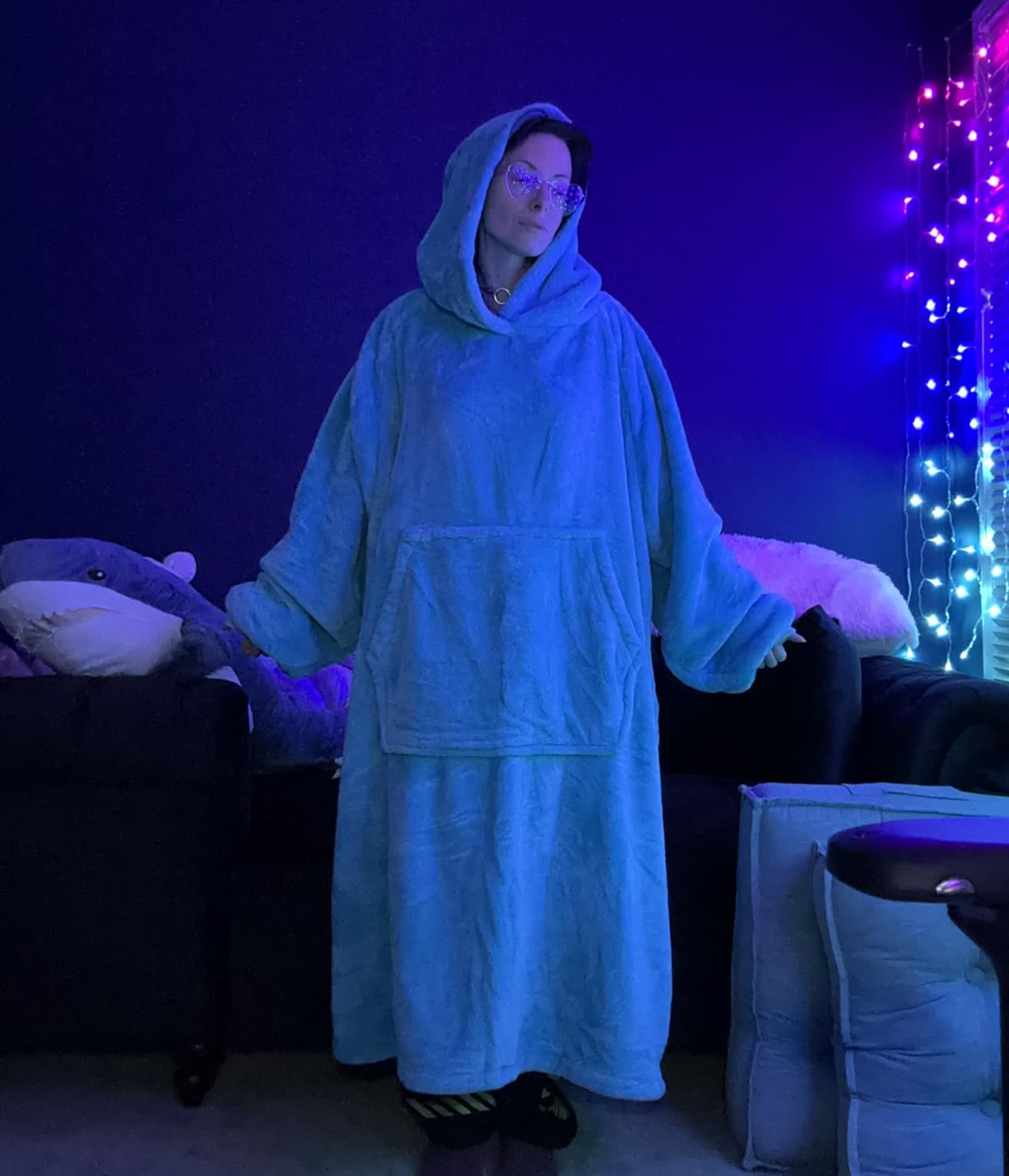 Waitu Wearable Blanket Sweatshirt Gifts for Women and Men, Warm and Cozy Giant Blanket Hoodie, Thick Flannel Blanket with Sleeves and Giant Pocket - Dark Gray - Customer Photo 2
