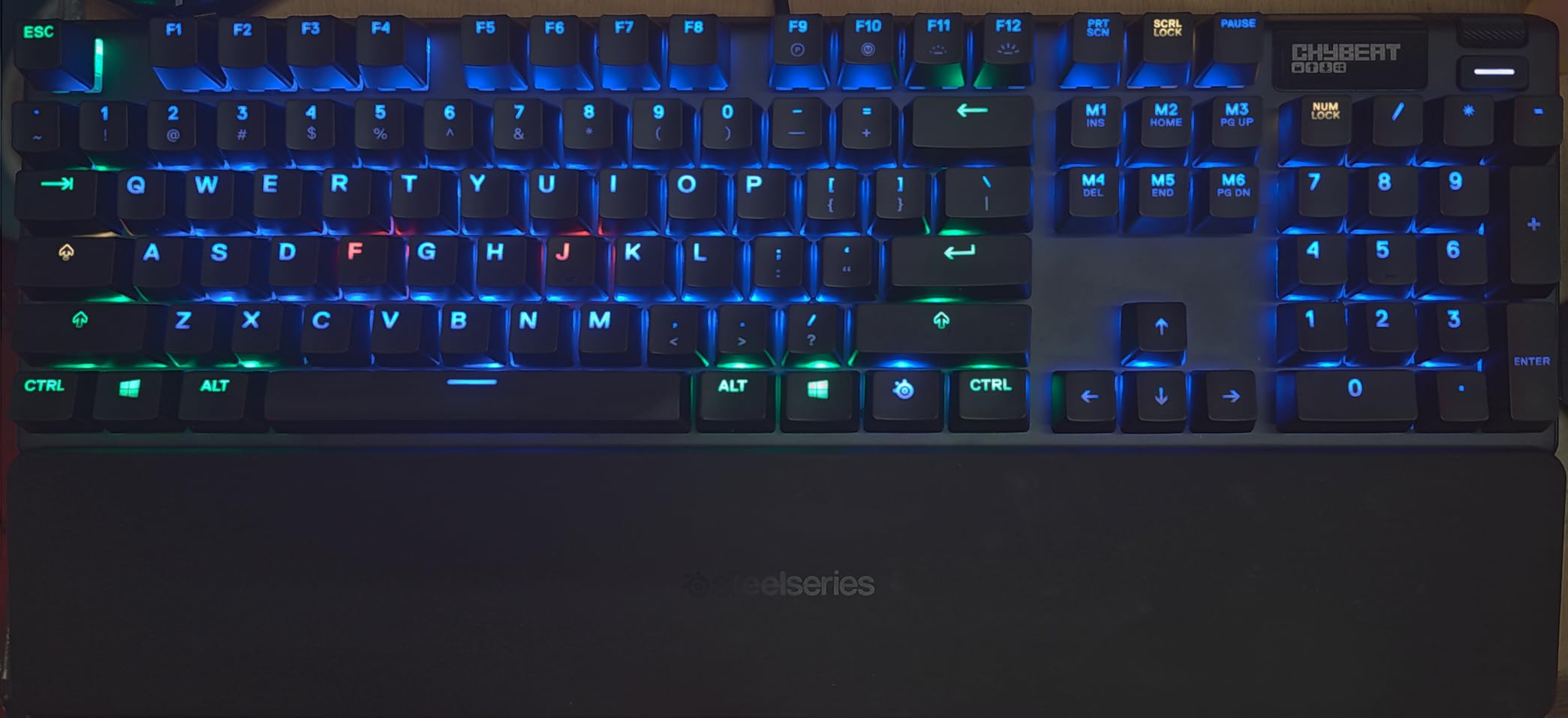 SteelSeries Apex 3 RGB Gaming Keyboard – 10-Zone RGB Illumination – IP32 Water Resistant – Premium Magnetic Wrist Rest (Whisper Quiet Gaming Switch) - Customer Photo 1