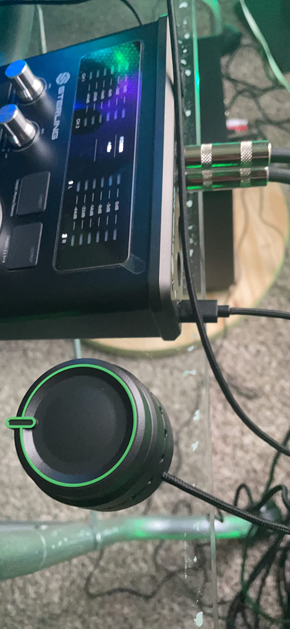 Mackie CR-X Series, 3.5-Inch Multimedia Monitors with Professional Studio-Quality Sound - Pair (CR3-X) - Customer Photo 1
