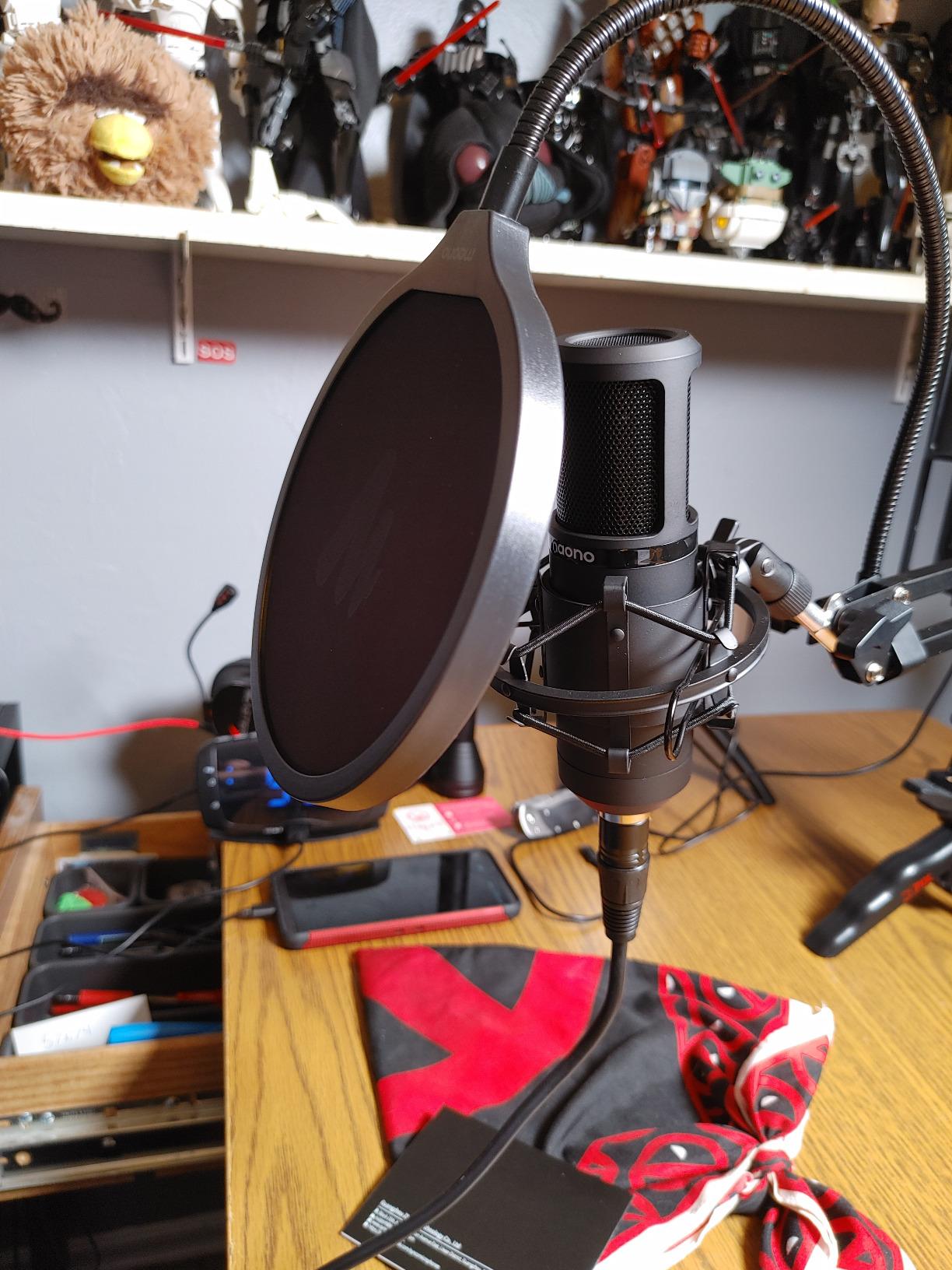 MAONO XLR Condenser Microphone, Professional Cardioid Studio Recording Mic for Streaming, Podcasting, Singing, Voice-Over, Vocal, Home-Studio, YouTube, Skype, Twitch (PM320S) - Customer Photo 1