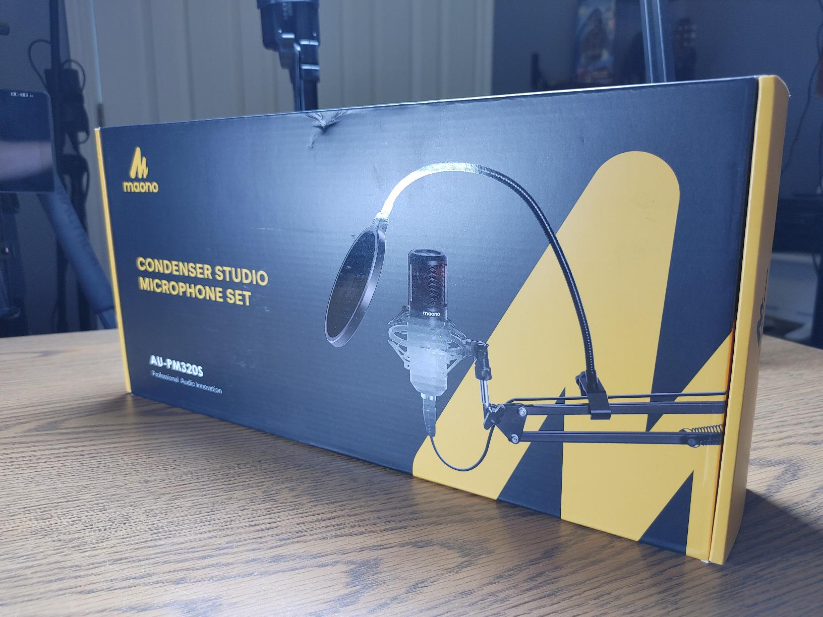 MAONO XLR Condenser Microphone, Professional Cardioid Studio Recording Mic for Streaming, Podcasting, Singing, Voice-Over, Vocal, Home-Studio, YouTube, Skype, Twitch (PM320S) - Customer Photo 4