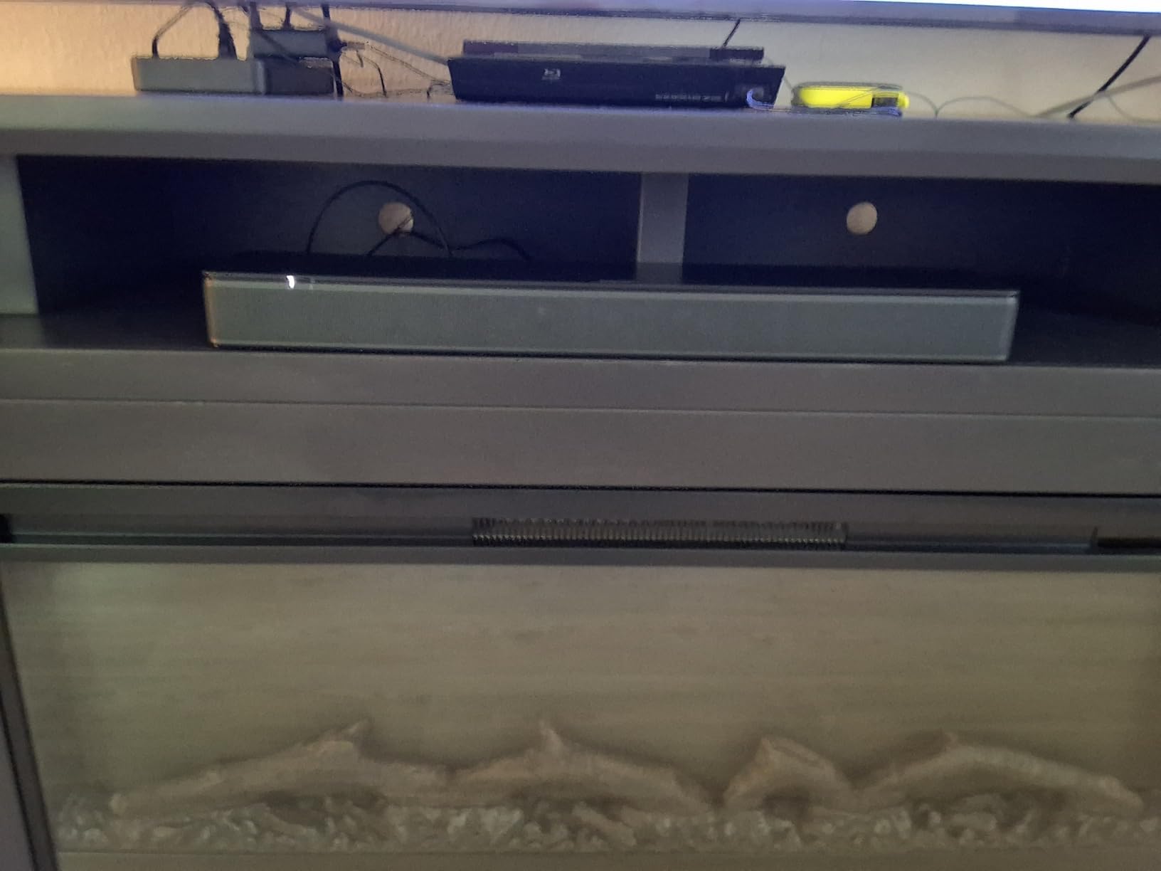 Bose TV Speaker - Soundbar for TV with Bluetooth and HDMI-ARC Connectivity, All-in-One Compact Soundbar, Includes Remote Control, Black customer photo 2