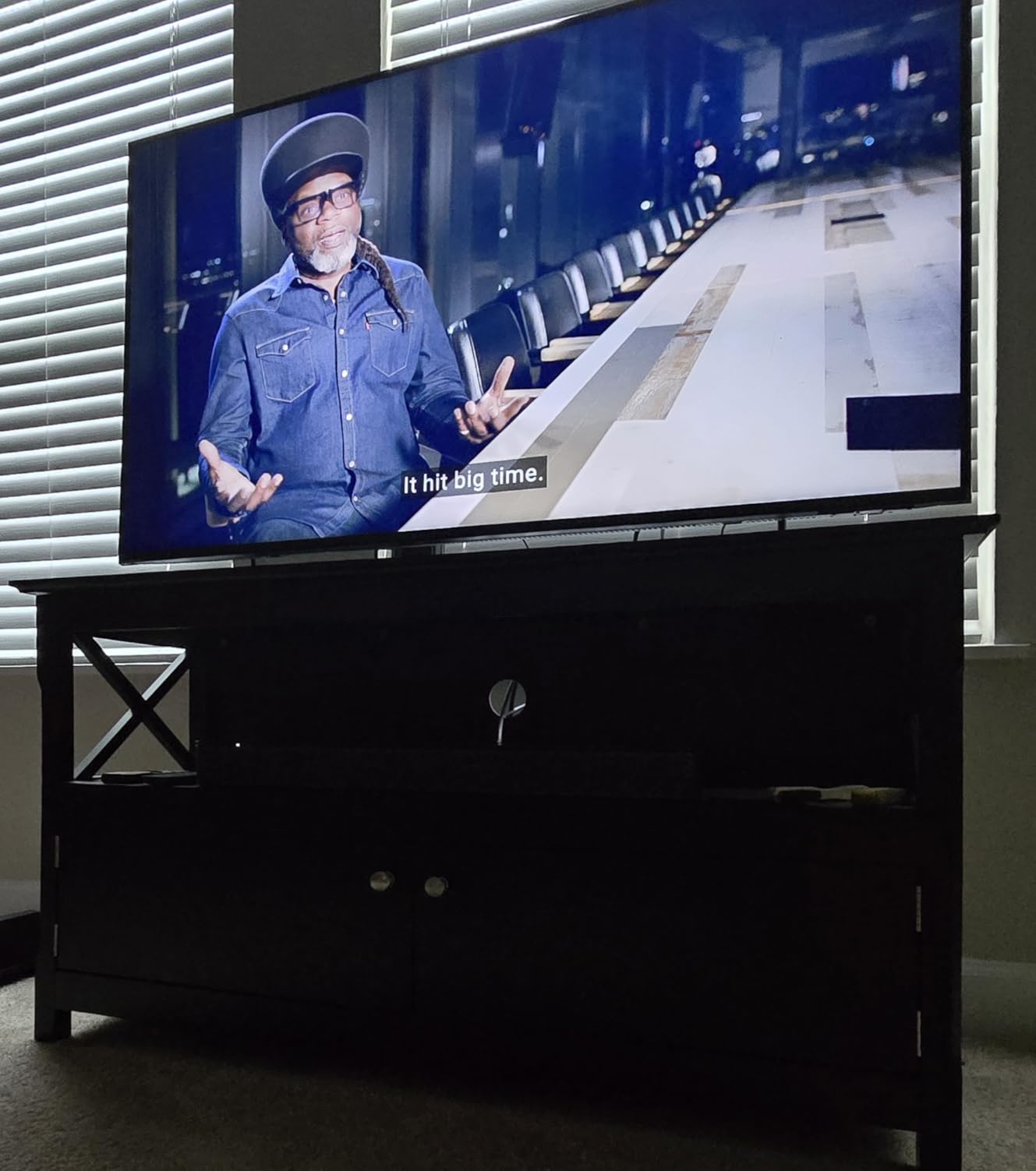 Bose TV Speaker - Soundbar for TV with Bluetooth and HDMI-ARC Connectivity, All-in-One Compact Soundbar, Includes Remote Control, Black - Customer Photo 3