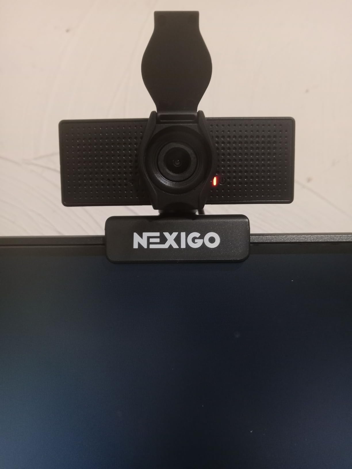 NexiGo N60 1080P Webcam with Microphone, Adjustable FOV, Zoom, Software Control & Privacy Cover, USB HD Computer Web Camera, Plug and Play, for Zoom/Skype/Teams, Conferencing and Video Calling - Customer Photo 1