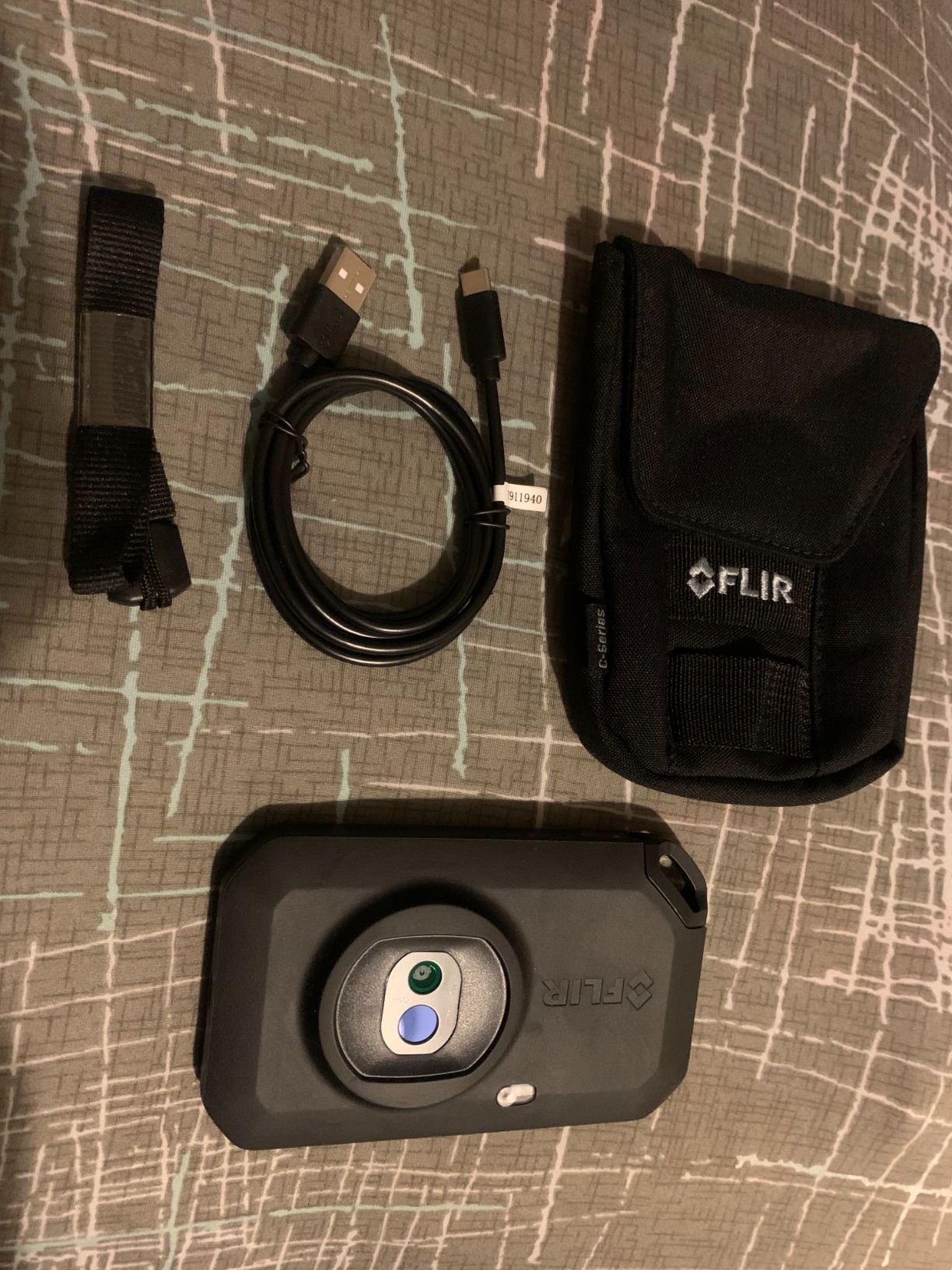 FLIR C5 Compact Thermal Imaging Camera with Wifi: High Resolution Infrared Imager for Inspection, Electrical/Mechanical, Building, and HVAC Applications - Customer Photo 1