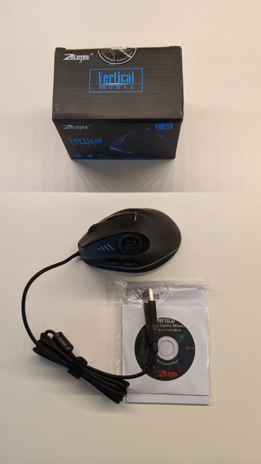 zelotes Wired Gaming Mouse with Joystick, 10000DPI, 11 Programmable Buttons, RGB, USB Optical Corded Vertical Ergonomic Mouse, Mice for Laptop, PC, Mac, Black customer photo 2