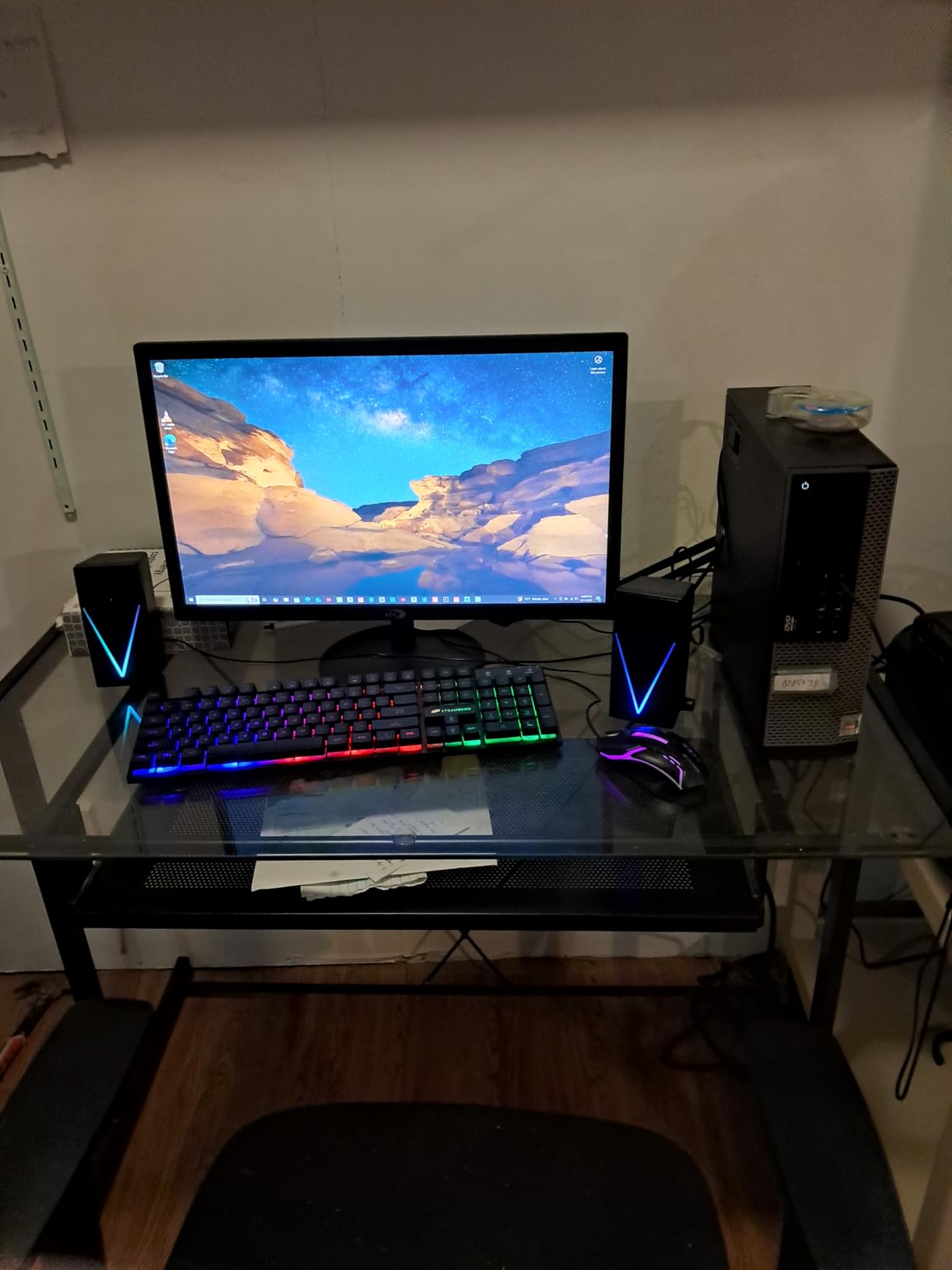 Dell Optiplex 9020 Desktop Computer PC, Intel Quad-Core i5, 500GB HDD Storage, 8GB DDR3 RAM, WiFi, 20 in Monitor, RGB Productivity Bundle, Windows 11 Pro (Renewed) - Customer Photo 4