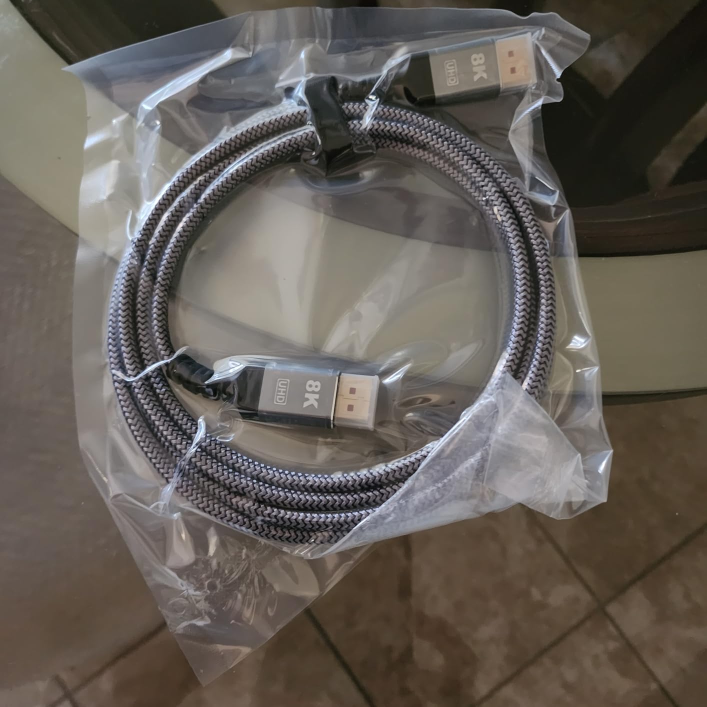 Capshi 8K DisplayPort Cable 1.4, VESA Certified 6.6FT DP Cord (8K@60Hz, 4K@144Hz, 2K@240Hz), 32.4Gbps Display Port Cable for Gaming Monitor, Graphic, PC, HDR/HDCP 2.2/FreeSync/G-Sync, Braided, Grey - Customer Photo 2