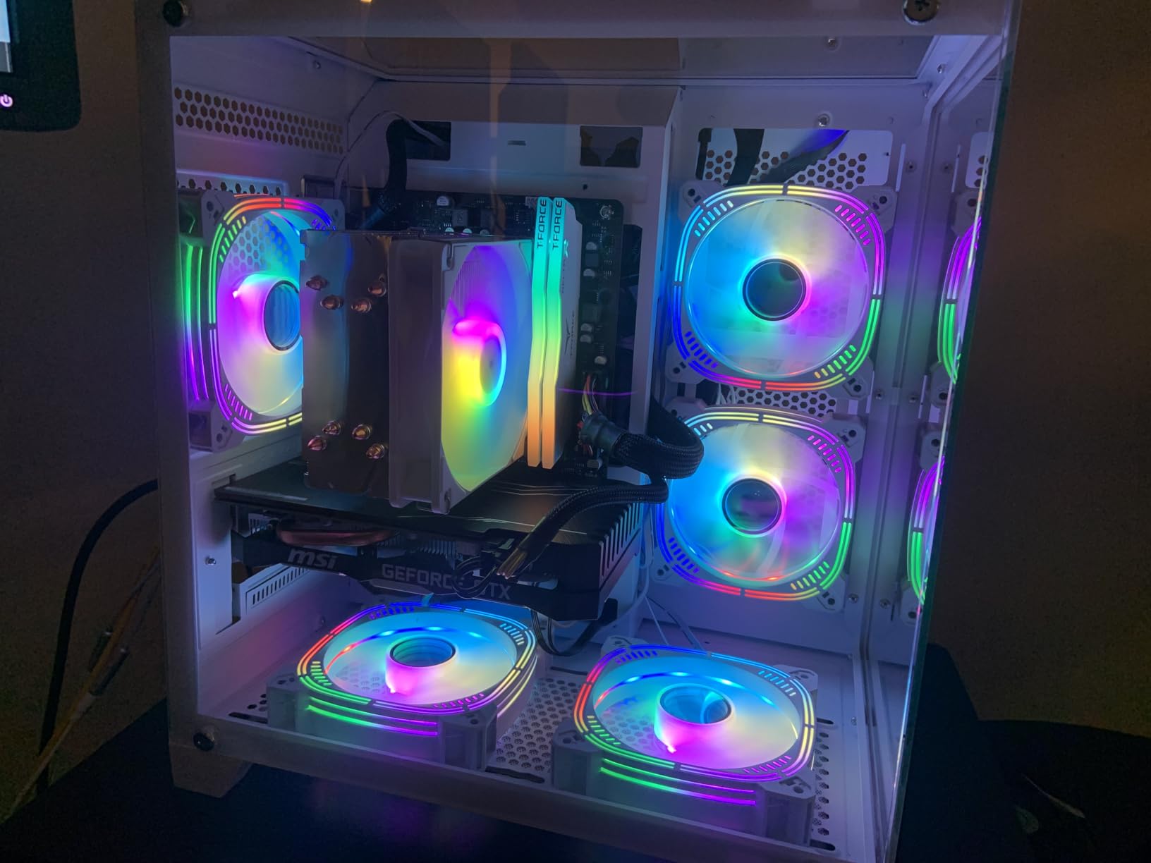 TEAMGROUP T-Force Delta RGB DDR4 16GB (2x8GB) 3600MHz (PC4-28800) CL18 Desktop Gaming Memory Module Ram TF4D416G3600HC18JDC01 - White - Customer Photo 2
