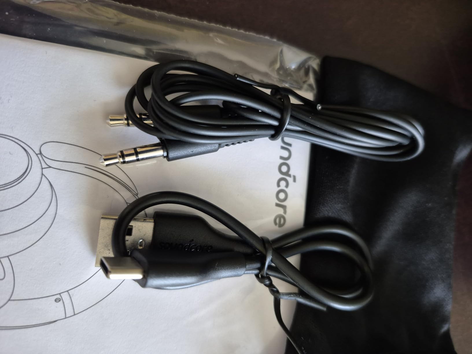 soundcore Life Q30 by Anker, Hybrid Active Noise Cancelling Headphones with Multiple Modes, Hi-Res Sound, Custom EQ via App, 50H Playtime, Comfortable Fit, Bluetooth, Multipoint Connection - Customer Photo 3