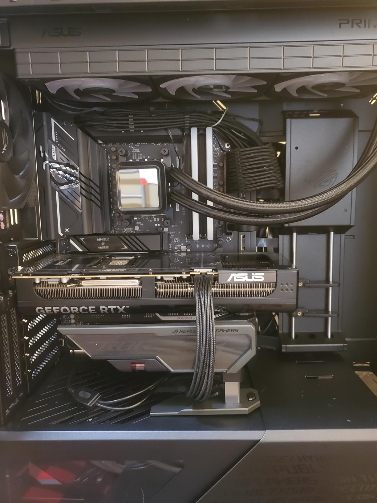 Asiahorse 16AWG Pro Power Supply Sleeved Cable for Power Supply Extension Cable Wire Kit 1x24-PIN/ 2x8-PORT (4+4) M/B,3x8-PORT (6+2) PCI-E 30cm Length with Combs(Dual EPS Black) - Customer Photo 2