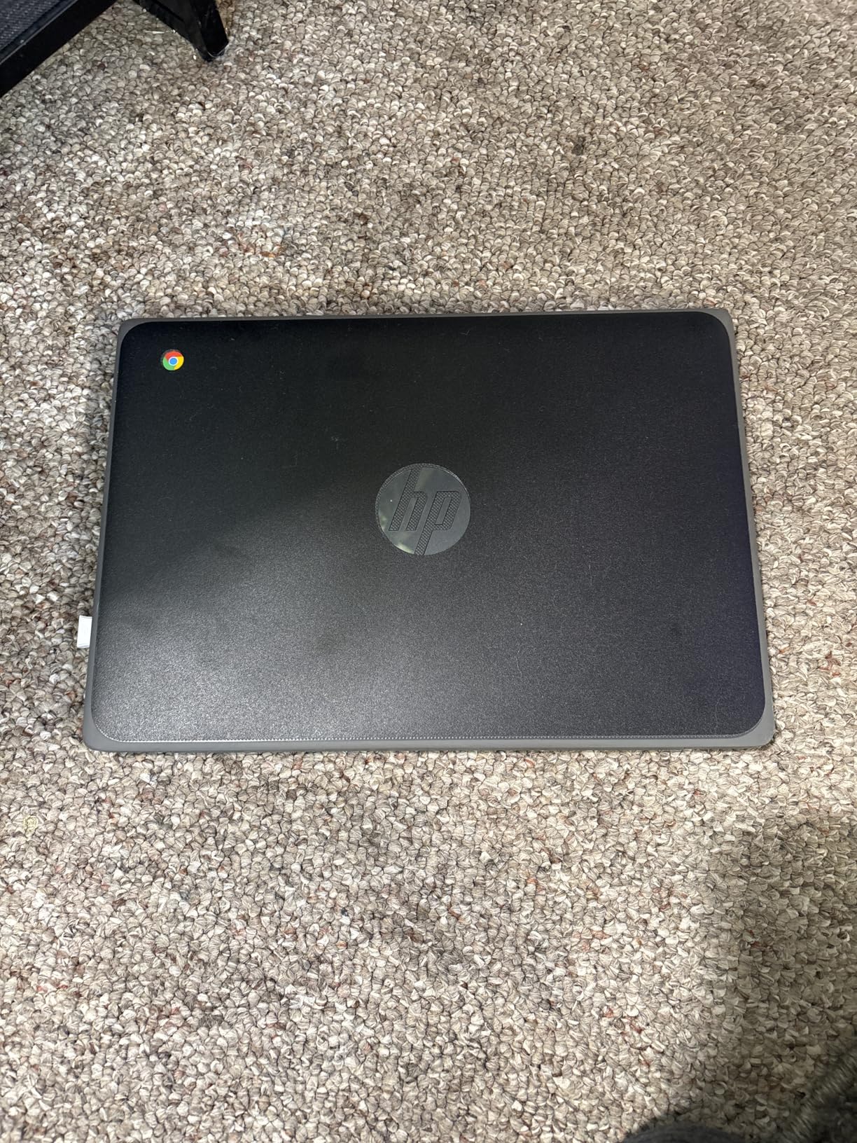 HP Chromebook 11A G8 Education Edition AMD A4-9120C 4GB DDR4-1866 SDRAM, 32GB eMMC 11.6-inch WLED HD Webcam Chrome OS (Renewed) - Customer Photo 1