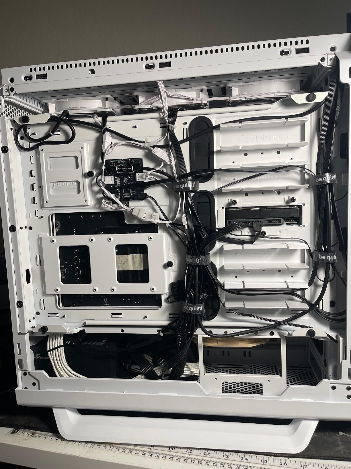 be quiet! Silent Base 802 Window ATX Midi Tower PC Case | 3 Pre-Installed Pure Wings 2 Fans | Sound Insulated | Tempered Glass Window | Black | BGW39 customer photo 2