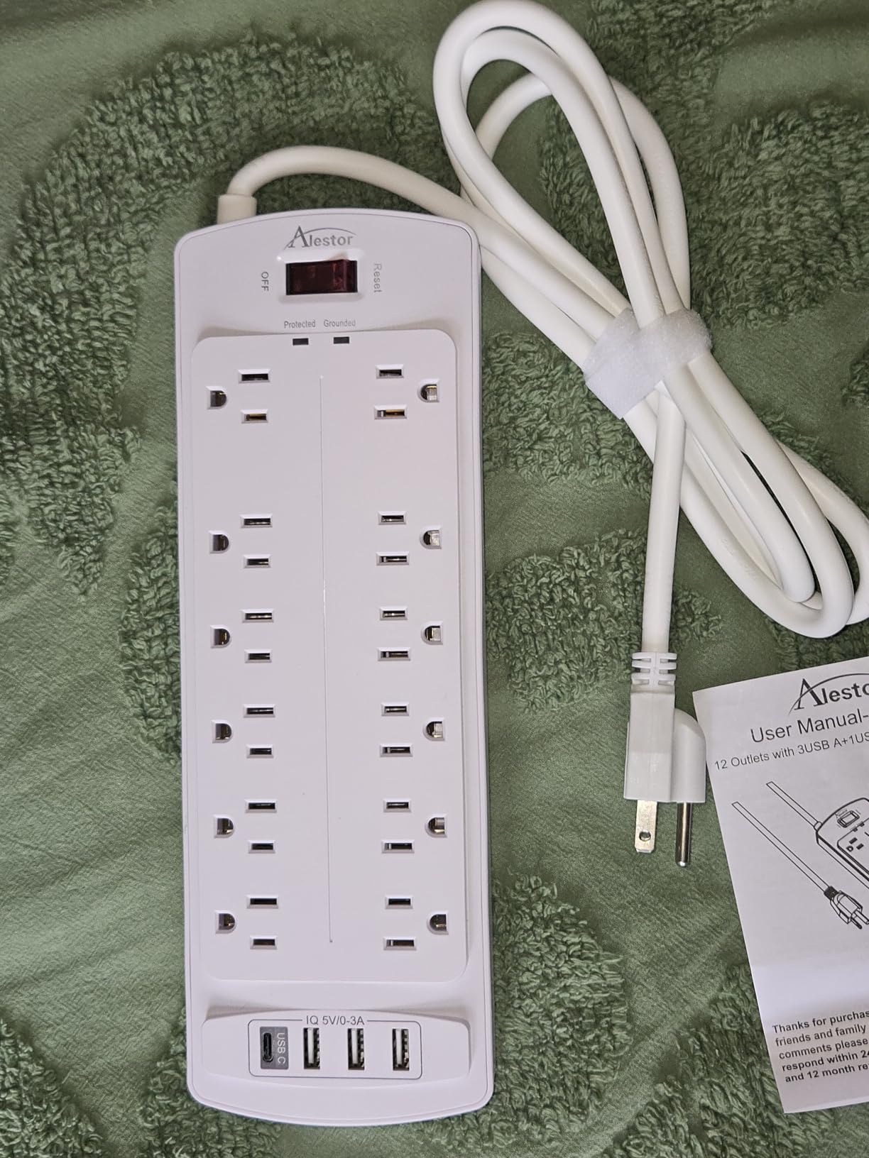 Power Strip, ALESTOR Surge Protector with 12 Outlets and 4 USB Ports, 6 Feet Extension Cord (1875W/15A), 2700 Joules, ETL Listed, Black - Customer Photo 3