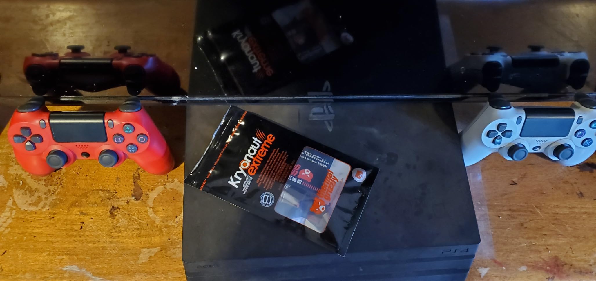 Thermal Grizzly Kryonaut Extreme - 2 Gram - Extremly High Performance Thermal Paste - for Maximum Thermal Conductivity While Overclocking CPU/GPU/PS4/PS5/Xbox - Customer Photo 1