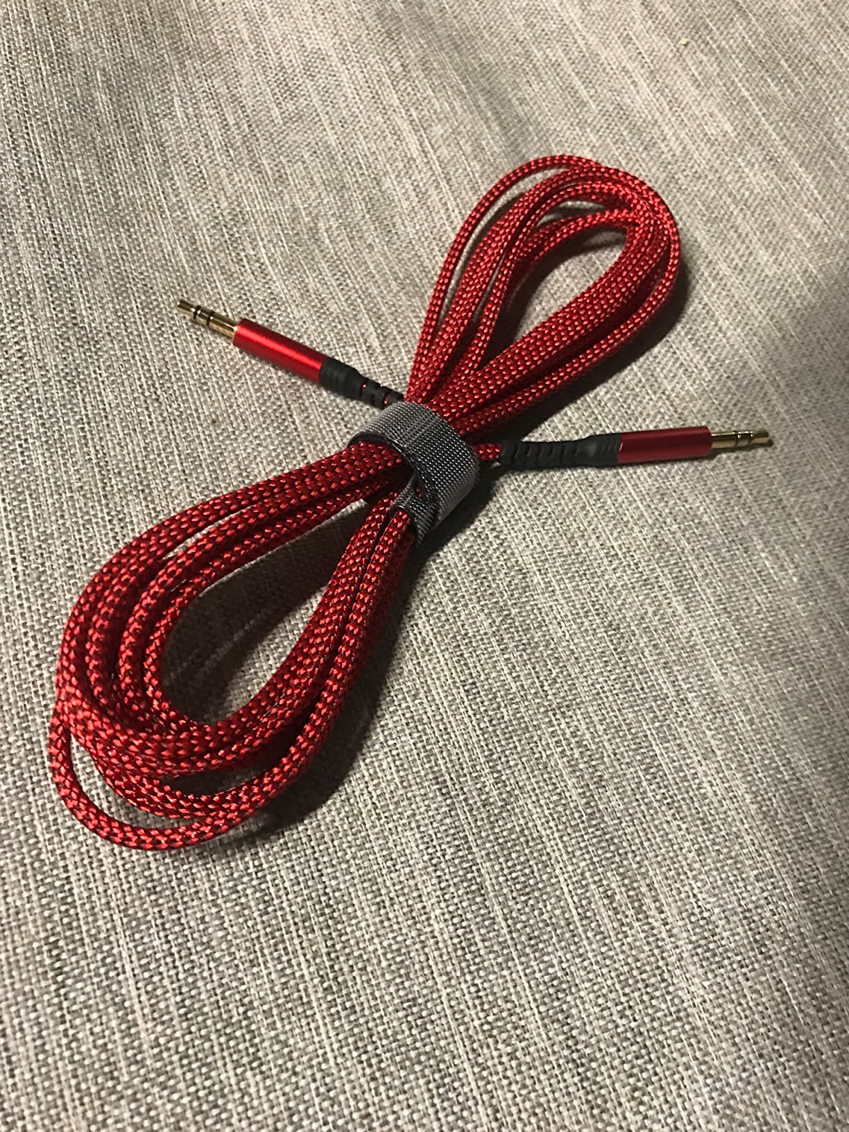 JSAUX AUX Cable 10ft 3.5mm TRS Auxiliary Audio Cable Nylon Braided Aux Cord Compatible with Car/Home Stereos,Speaker,Headphones,Sony,Echo Dot,Beats - Red - Customer Photo 4