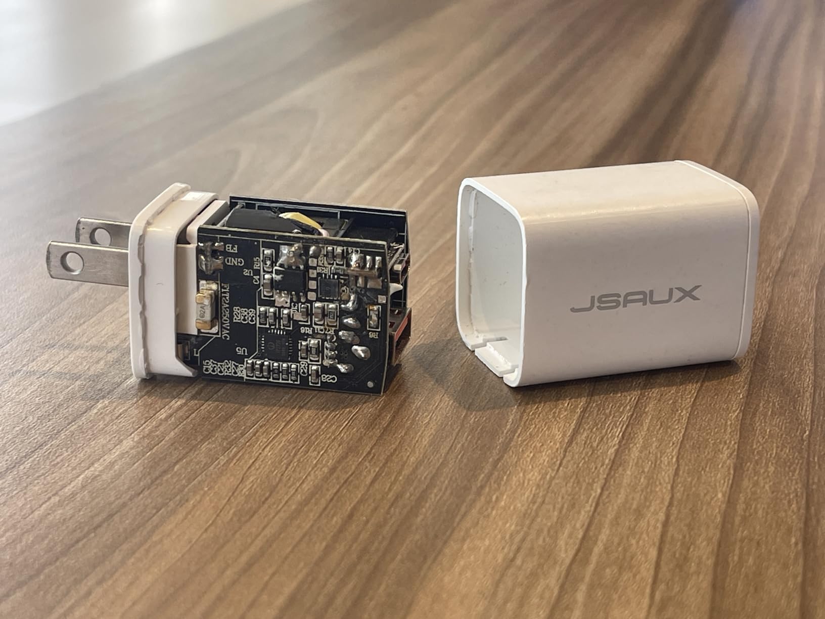 USB C Charger Block, JSAUX 20W Dual Port Fast Charger, iPhone 16 Charger USB Type C PD & QC 3.0 Foldable Wall Charger Plug Adapter for iPhone 16 15 14 13 12 Pro Max, Apple Watch, iPad Pro Air, Airpods - Customer Photo 2