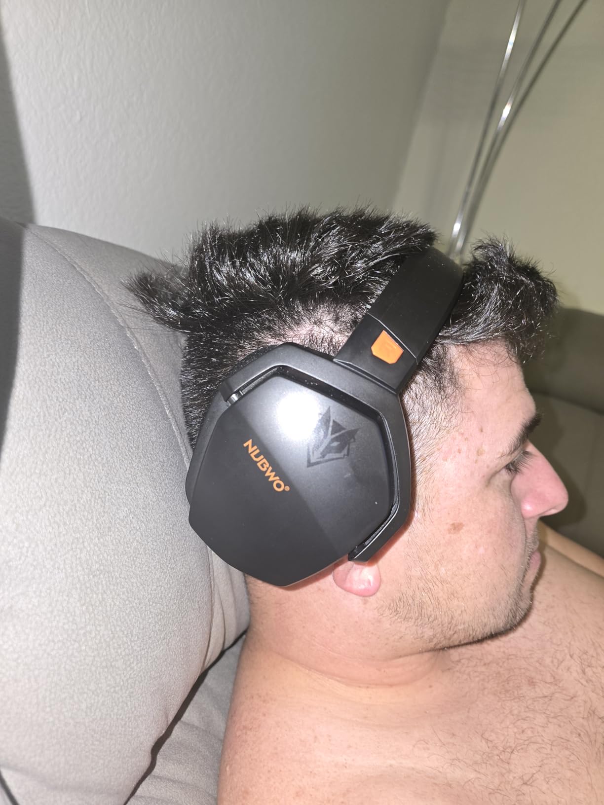 NUBWO Wireless Gaming Headset with Mic for Ps5 Ps4 PC, Zero Interference, 100-Hour Battery All-Day Play, 23ms Sync for Fortnite & Call of Duty/FPS Gamers, Triple Mode All Devices Compatible - Orange customer photo 2