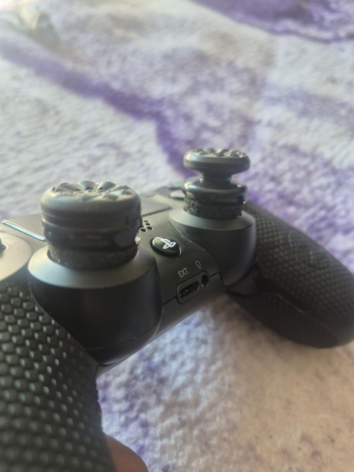 KontrolFreek Precision Rings | Aim Assist Motion Control for Playstation 4 (PS4), PS5, Xbox One, XBX, Switch Pro & Scuf Controller (Black/Purple/Green) - Customer Photo 1