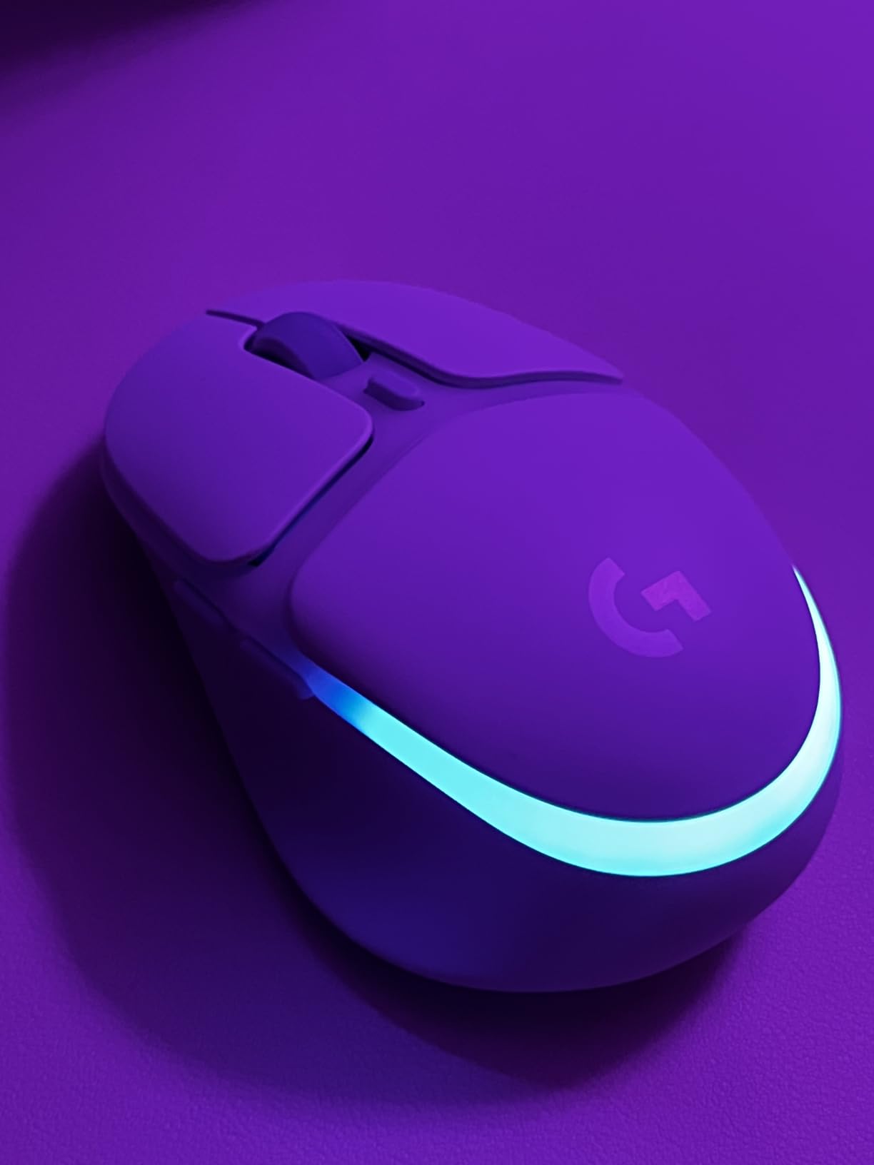 Logitech G705 Wireless Gaming Mouse, Customizable LIGHTSYNC RGB Lighting, Lightspeed Wireless, Bluetooth Connectivity, Lightweight, PC/Mac/Laptop - White Mist - Customer Photo 2