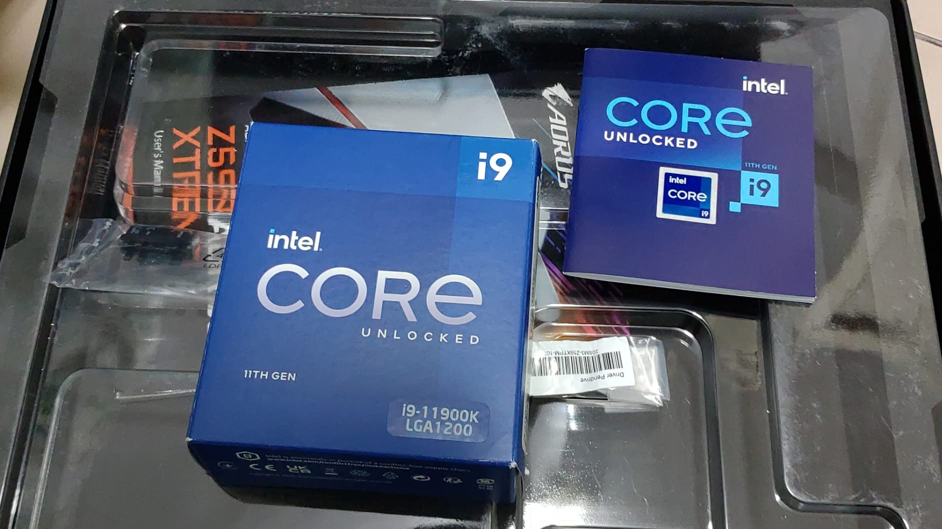 Intel Core i9-11900K Desktop Processor 8 Cores up to 5.3 GHz Unlocked LGA1200 - Customer Photo 5