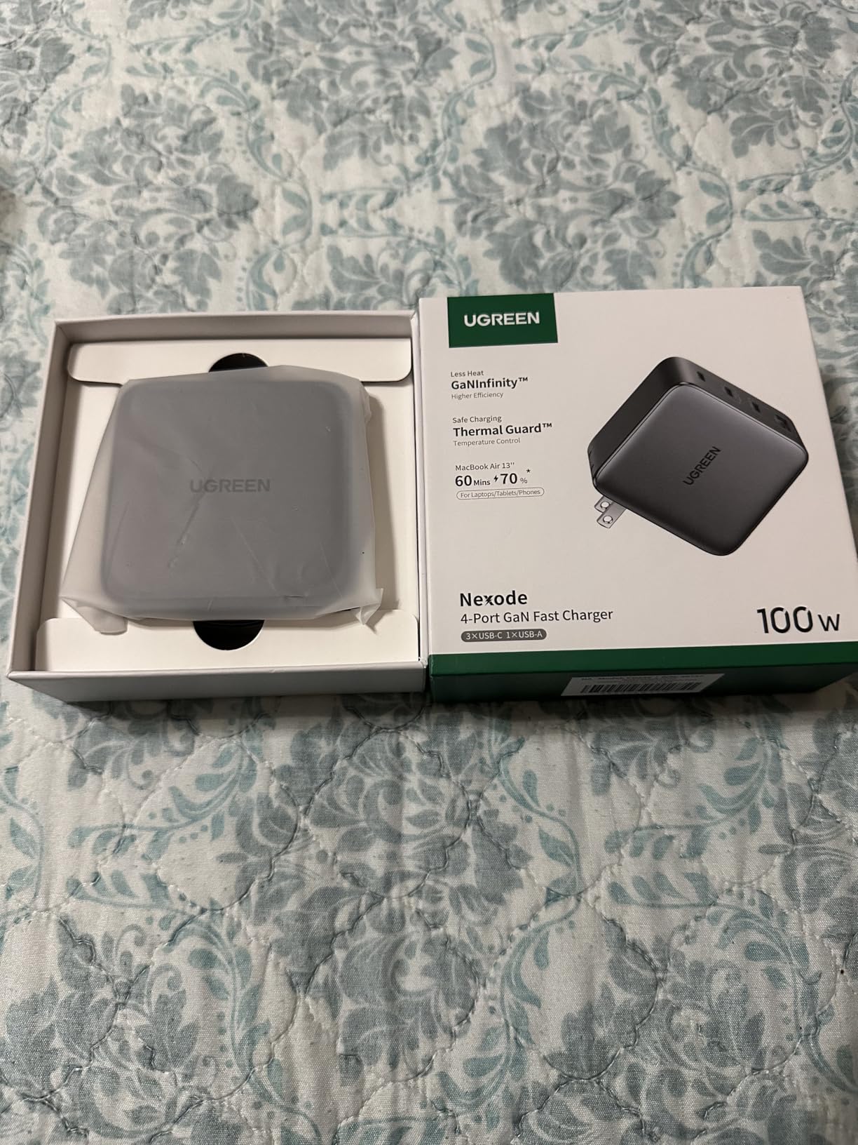 UGREEN Nexode 100W GaN USB C Charger, 4-Port Compact Foldable Fast Laptop Charger Power Adapter for MacBook Pro/Air, iPad Pro, iPhone 17/16/15 Series, Galaxy S25/S24, Pixel 10/9, Steam Deck, Pixelbook customer photo 2