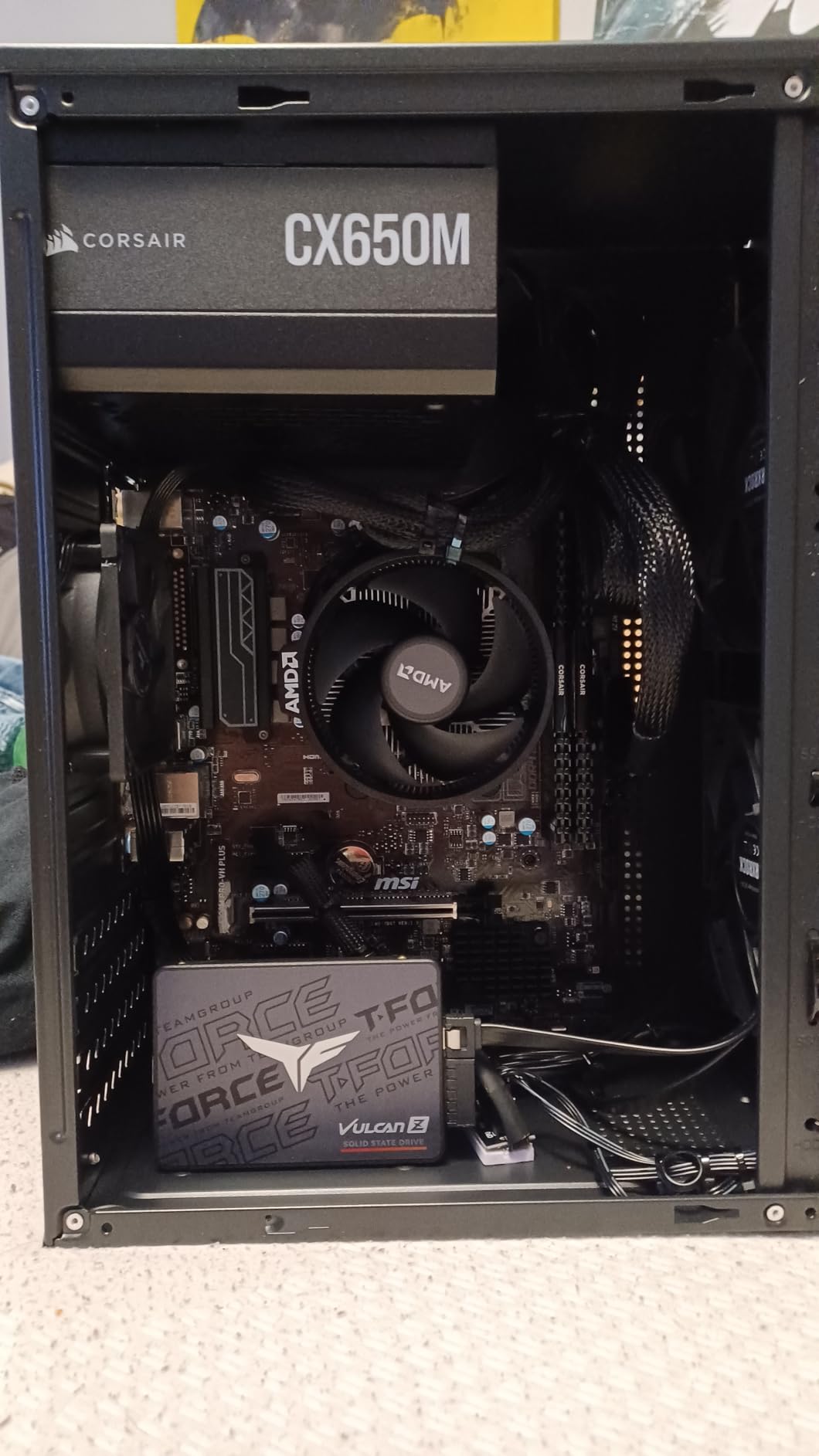 CORSAIR CX650M 80 Plus Bronze Semi-Modular Low-Noise ATX 650 Watt Power Supply - NA - Black - Customer Photo 2