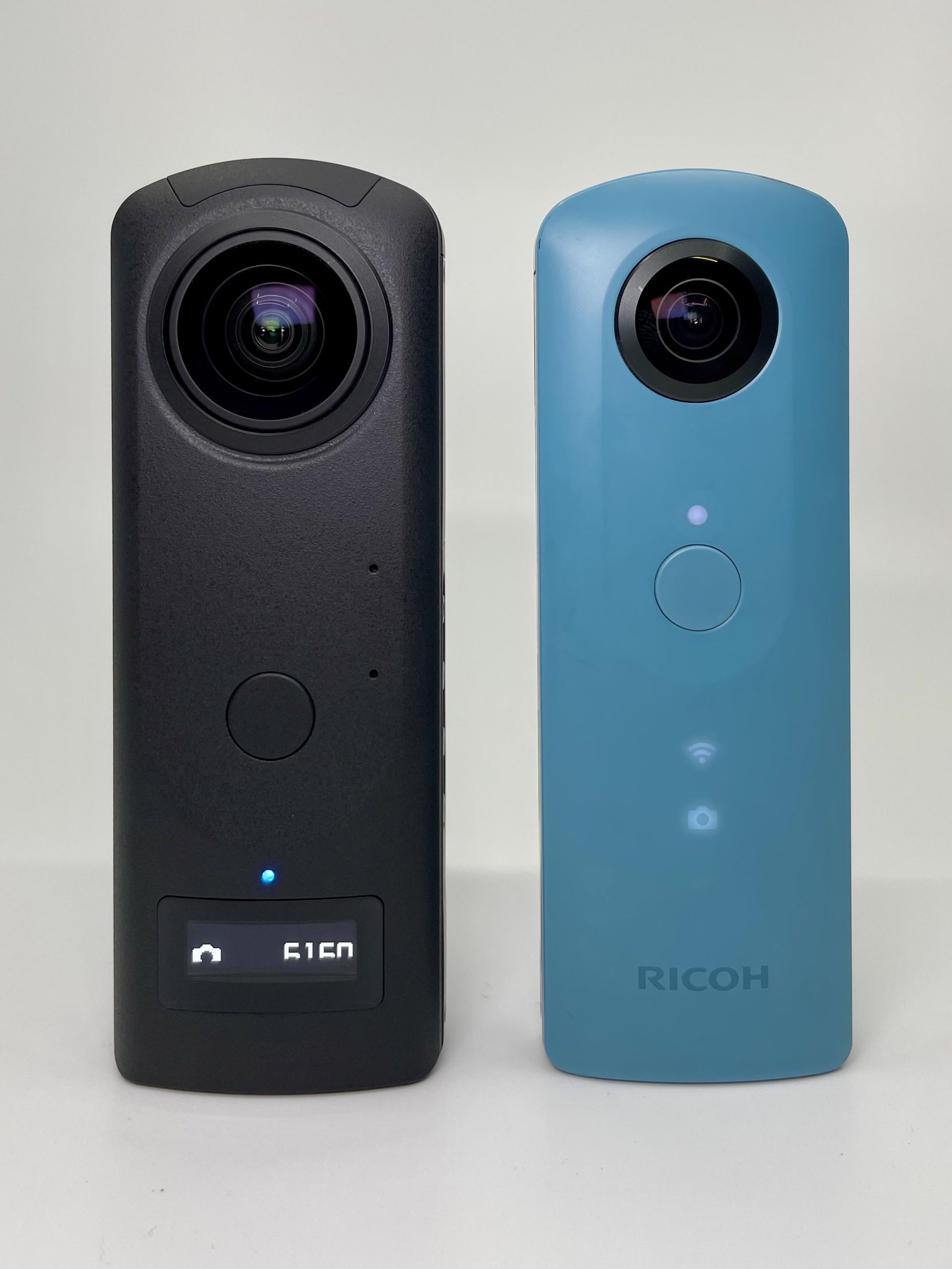 RICOH THETA Z1 51GB Black 360° camera, two 1.0-inch back-illuminated CMOS sensors, increased 51GB internal memory, 23MP images, 4K video with image stabilization, HDR, High-speed wireless transfer - Customer Photo 2
